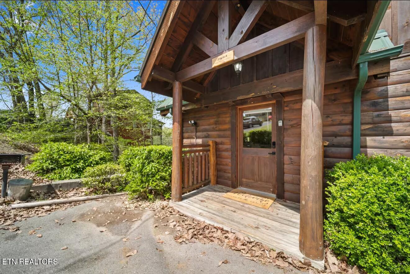 2864 Pine Haven Drive Sevierville TN 37862