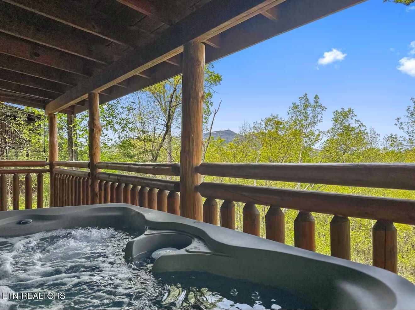 2864 Pine Haven Drive Sevierville TN 37862