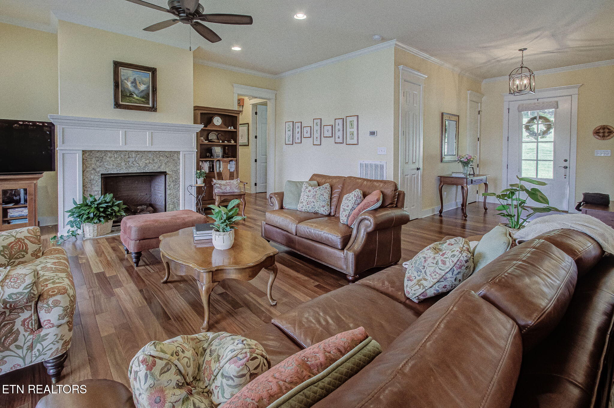 137 E Shore Drive Rockwood TN 37854