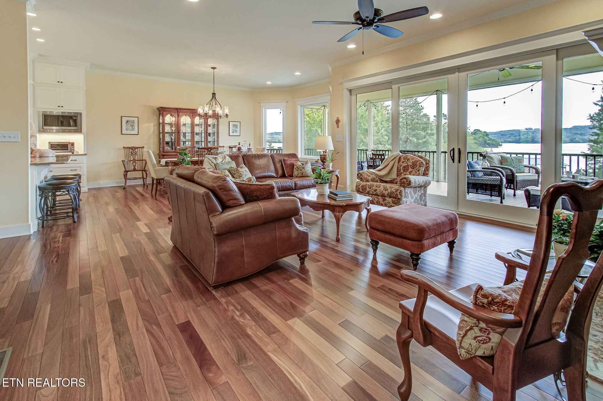 137 E Shore Drive Rockwood TN 37854