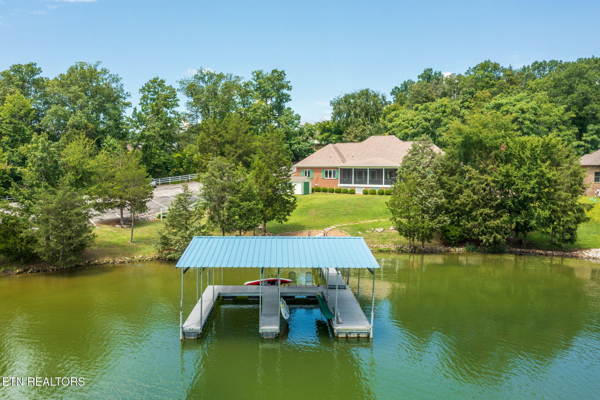 137 E Shore Drive Rockwood TN 37854