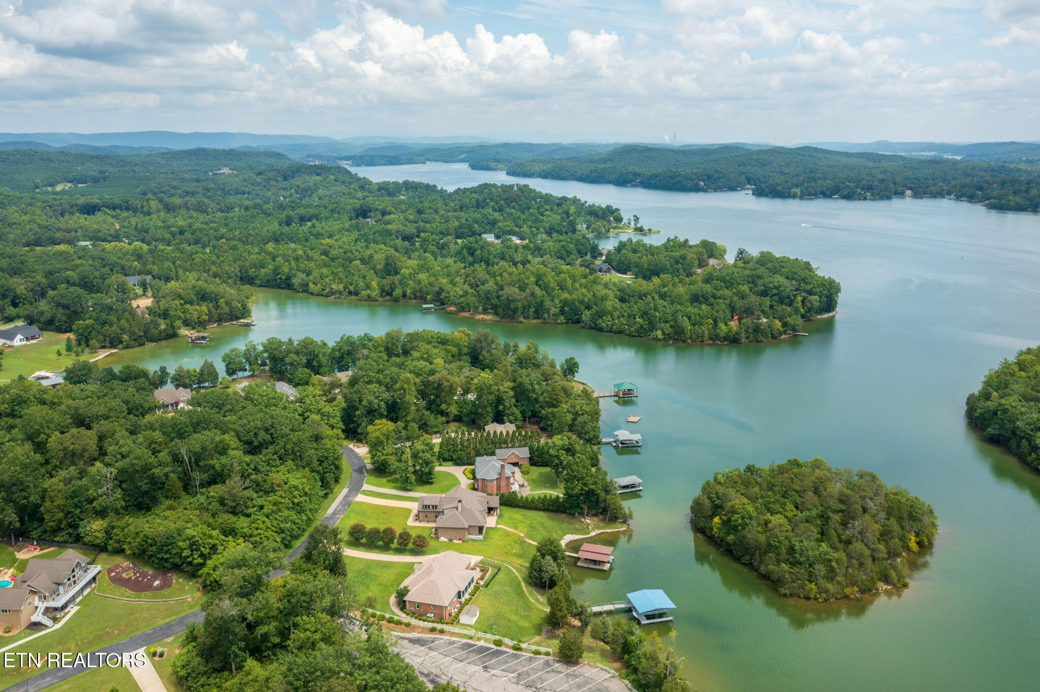 137 E Shore Drive Rockwood TN 37854