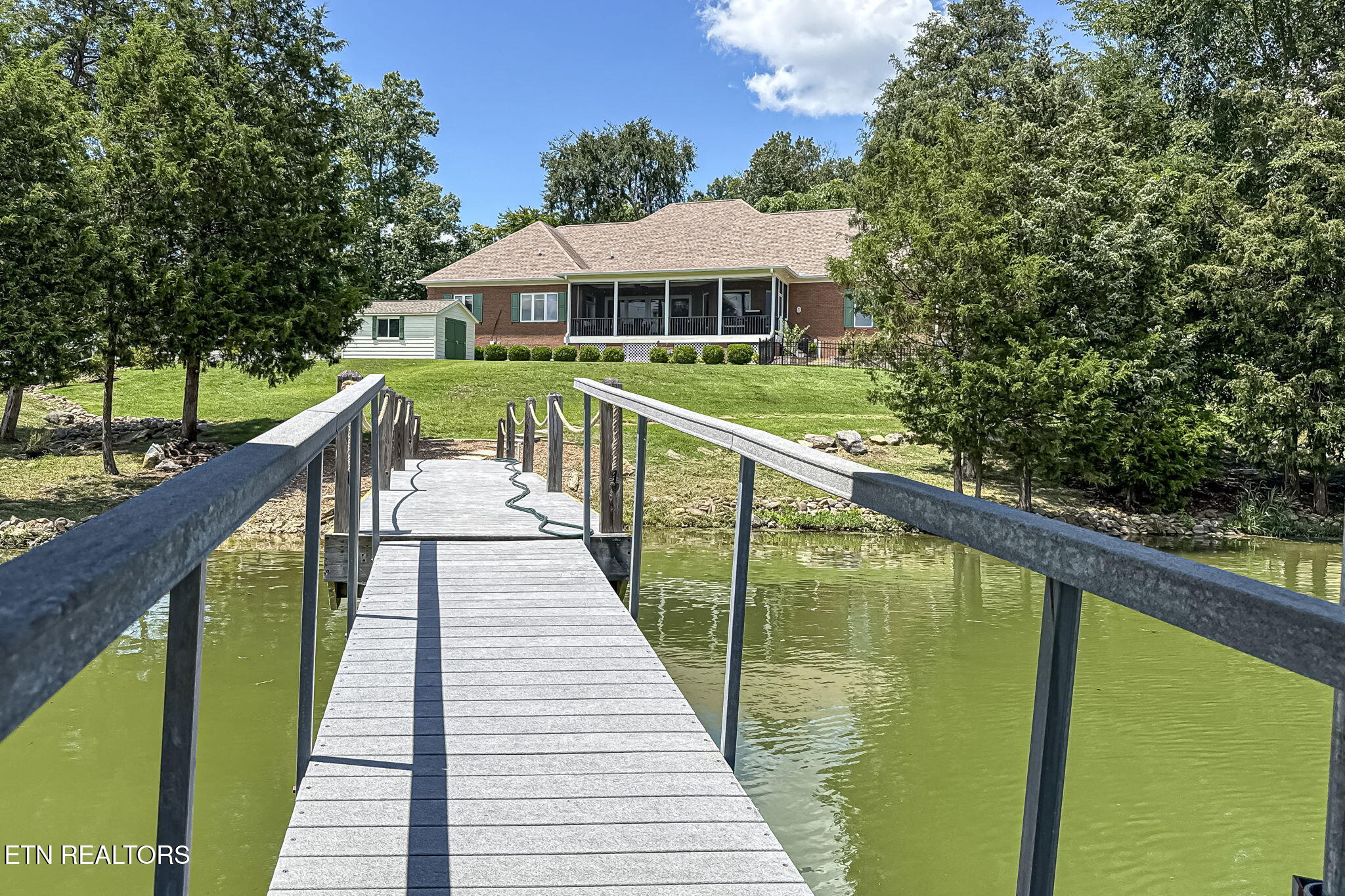 137 E Shore Drive Rockwood TN 37854
