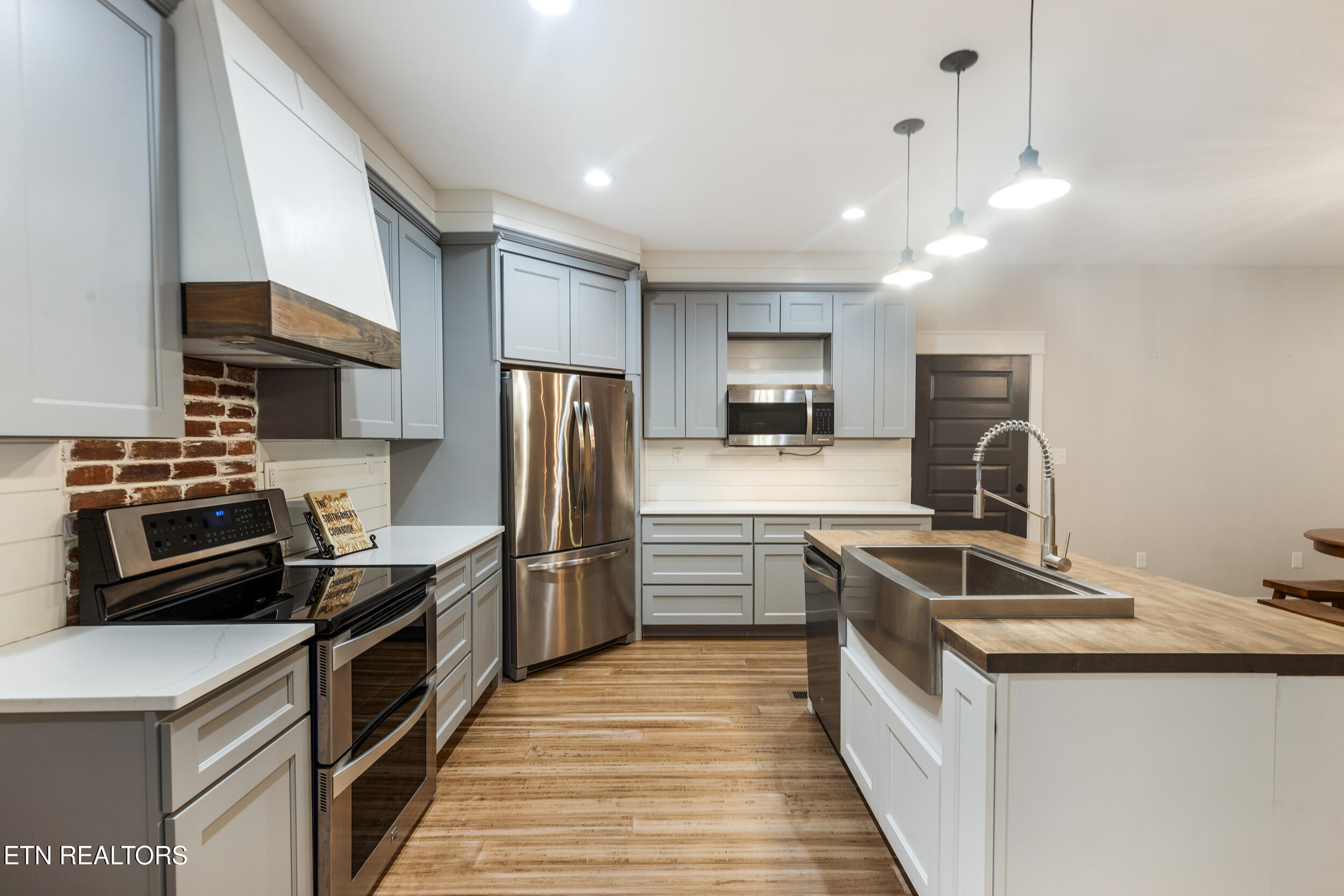 329 Rayford Circle Rutledge TN 37861