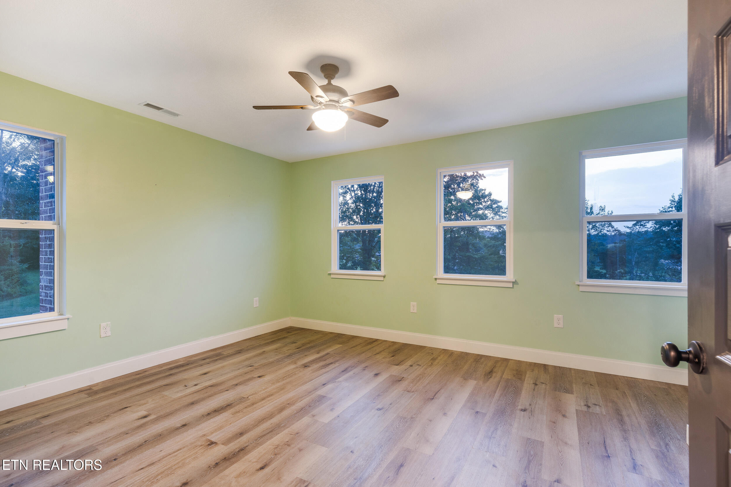 329 Rayford Circle Rutledge TN 37861