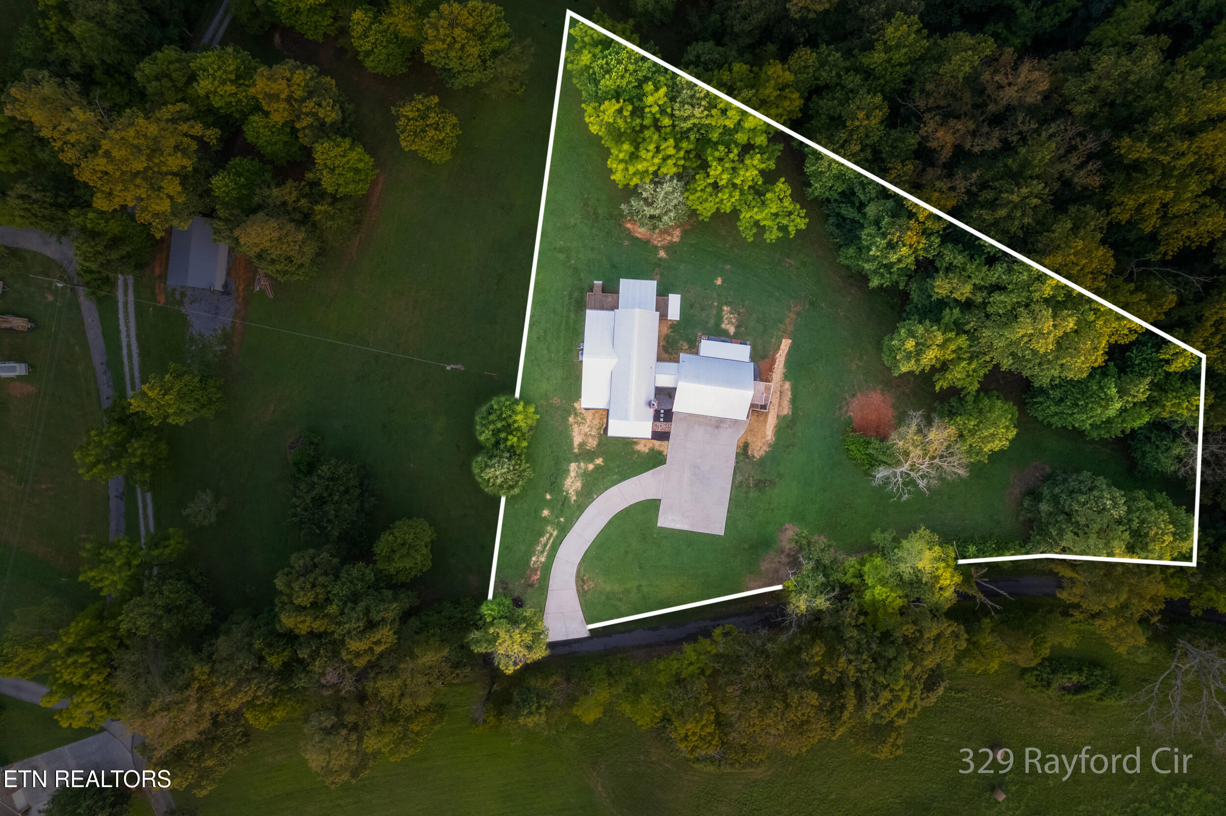 329 Rayford Circle Rutledge TN 37861