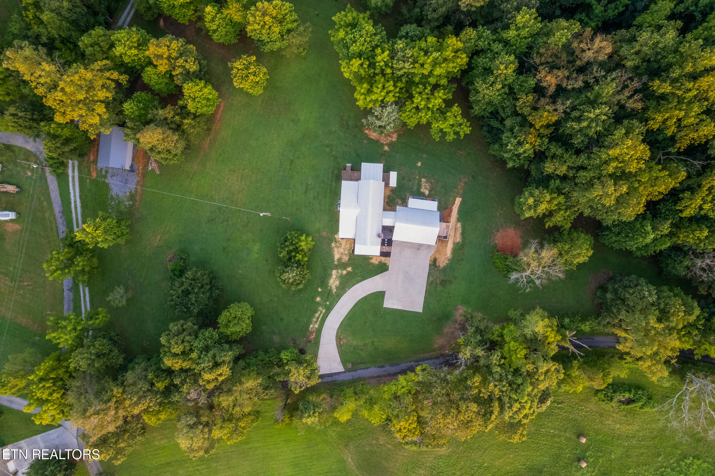 329 Rayford Circle Rutledge TN 37861