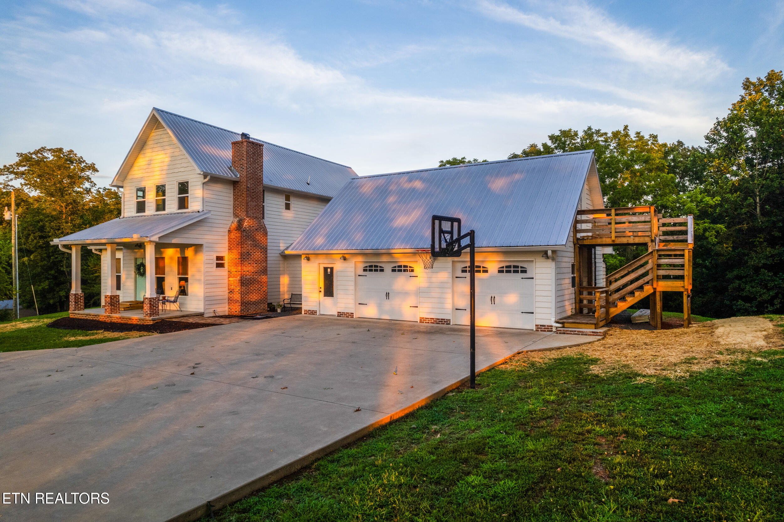 329 Rayford Circle Rutledge TN 37861