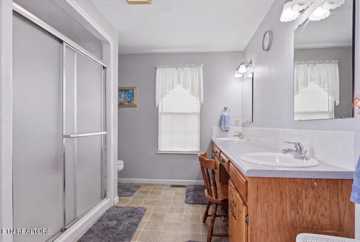 1670 Brookview Drive Dandridge TN 37725