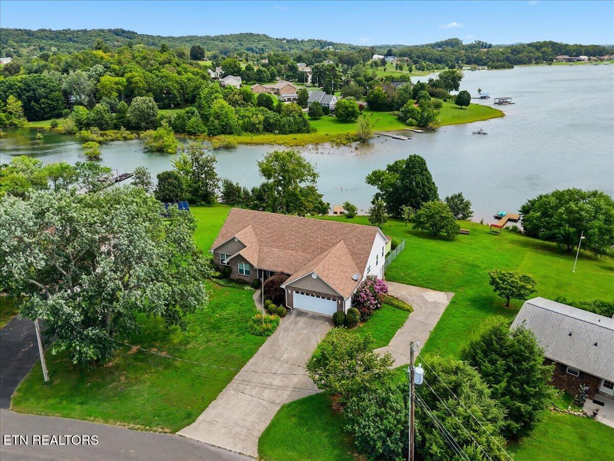 1670 Brookview Drive Dandridge TN 37725