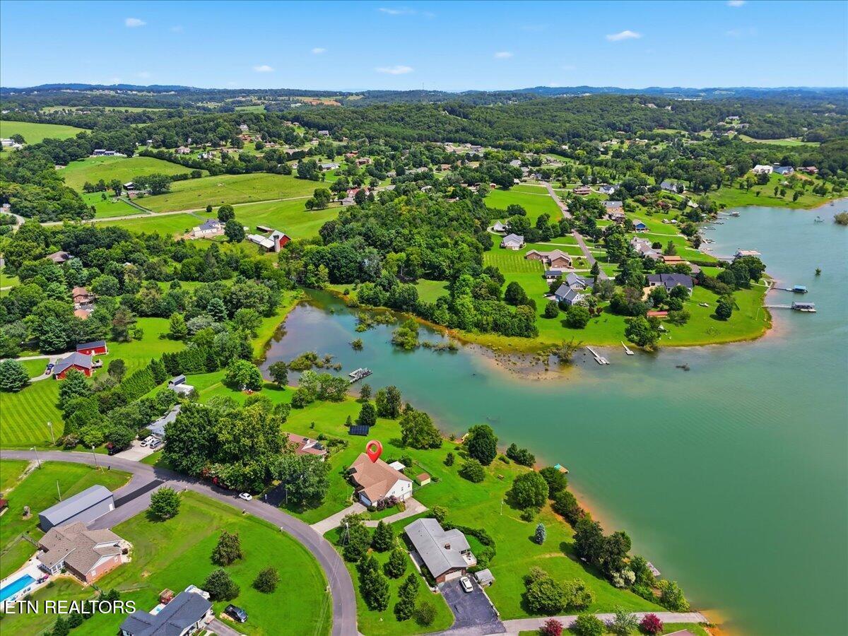 1670 Brookview Drive Dandridge TN 37725
