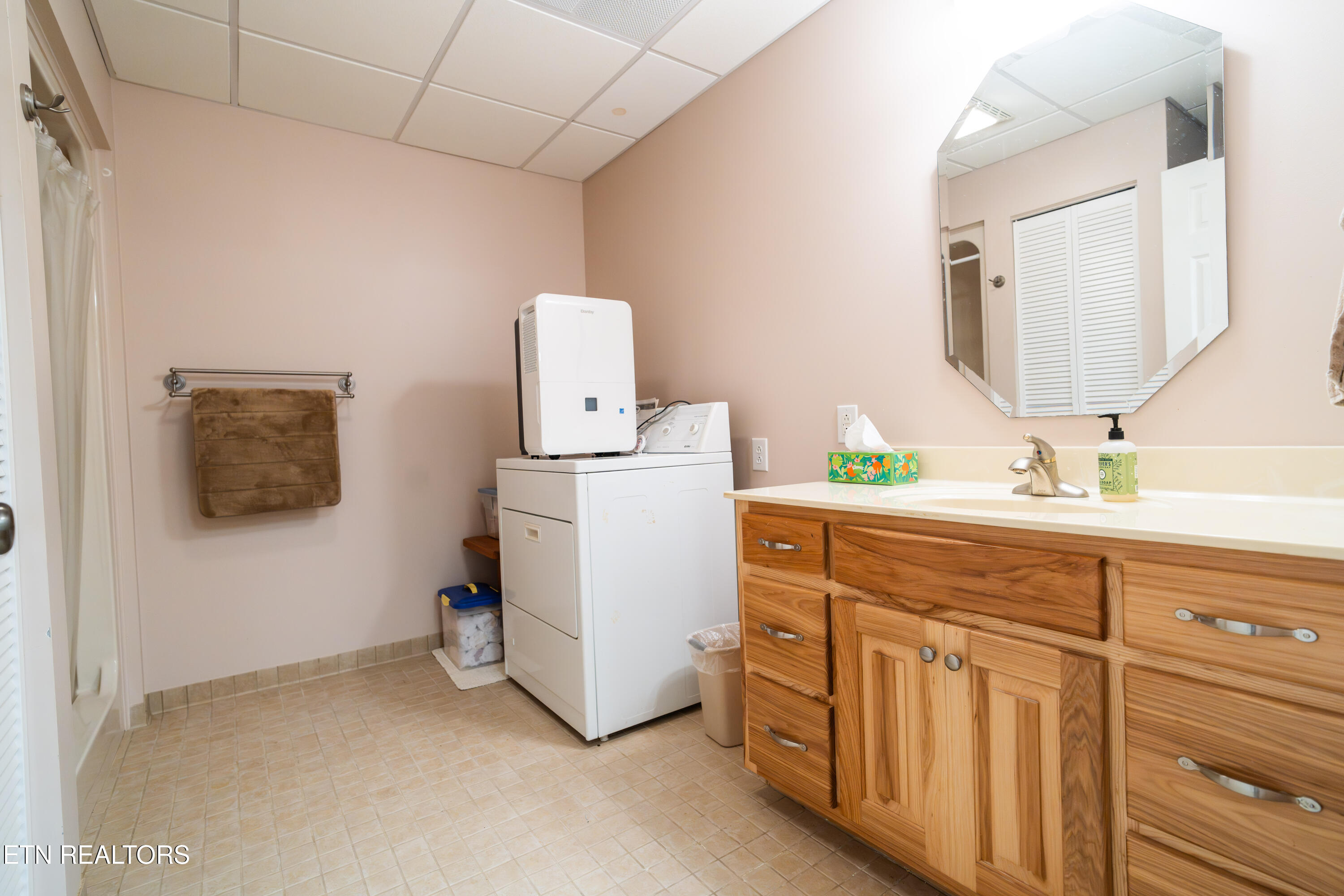 845 Mcminnville Highway Sparta TN 38583
