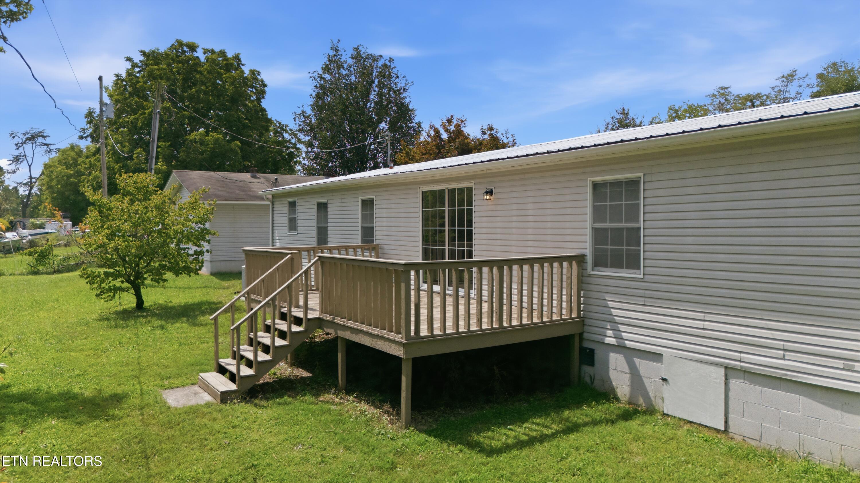 5275 Tennessee 33 New Tazewell TN 37825
