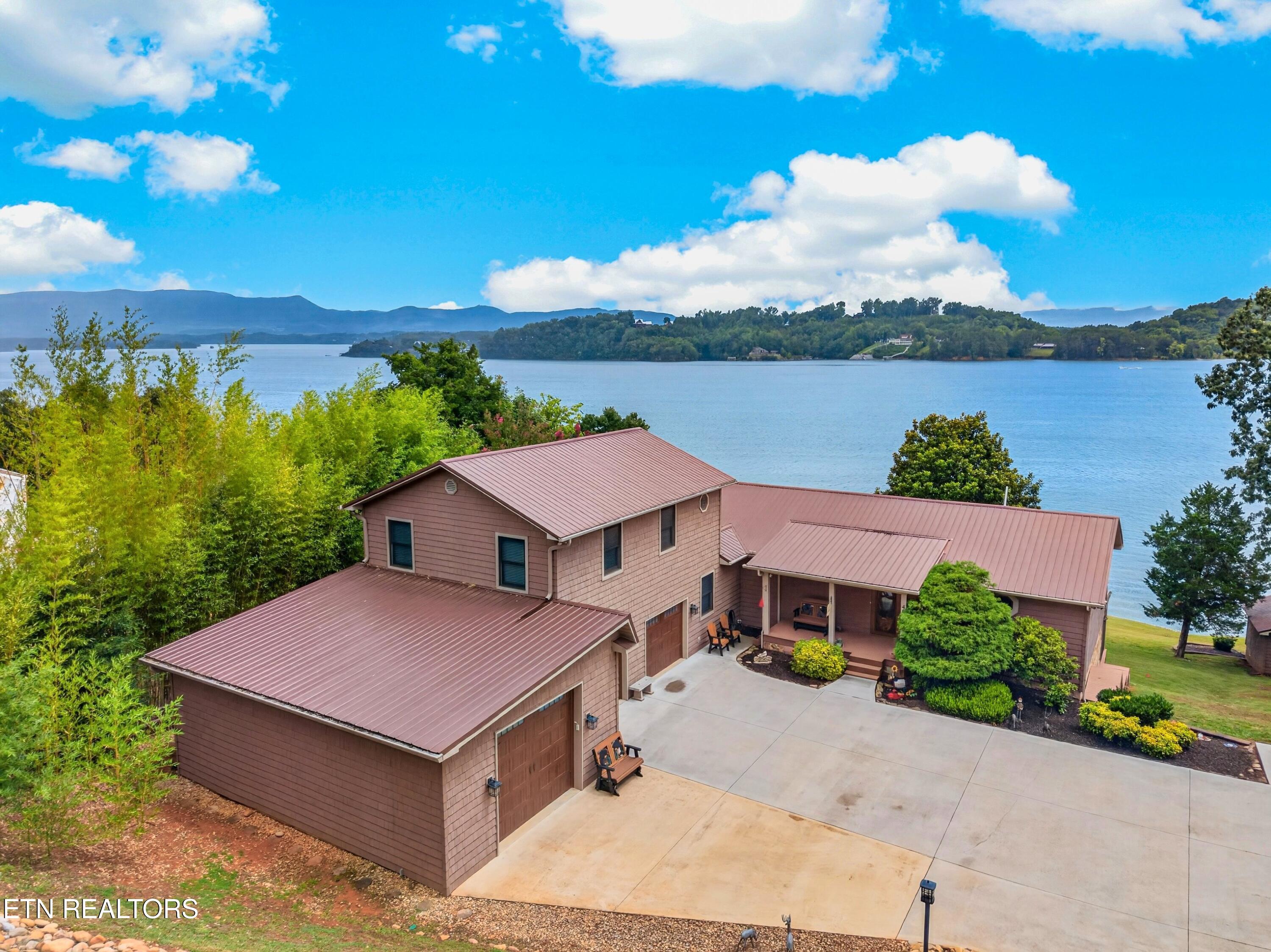 468 Trotline Road Dandridge TN 37725