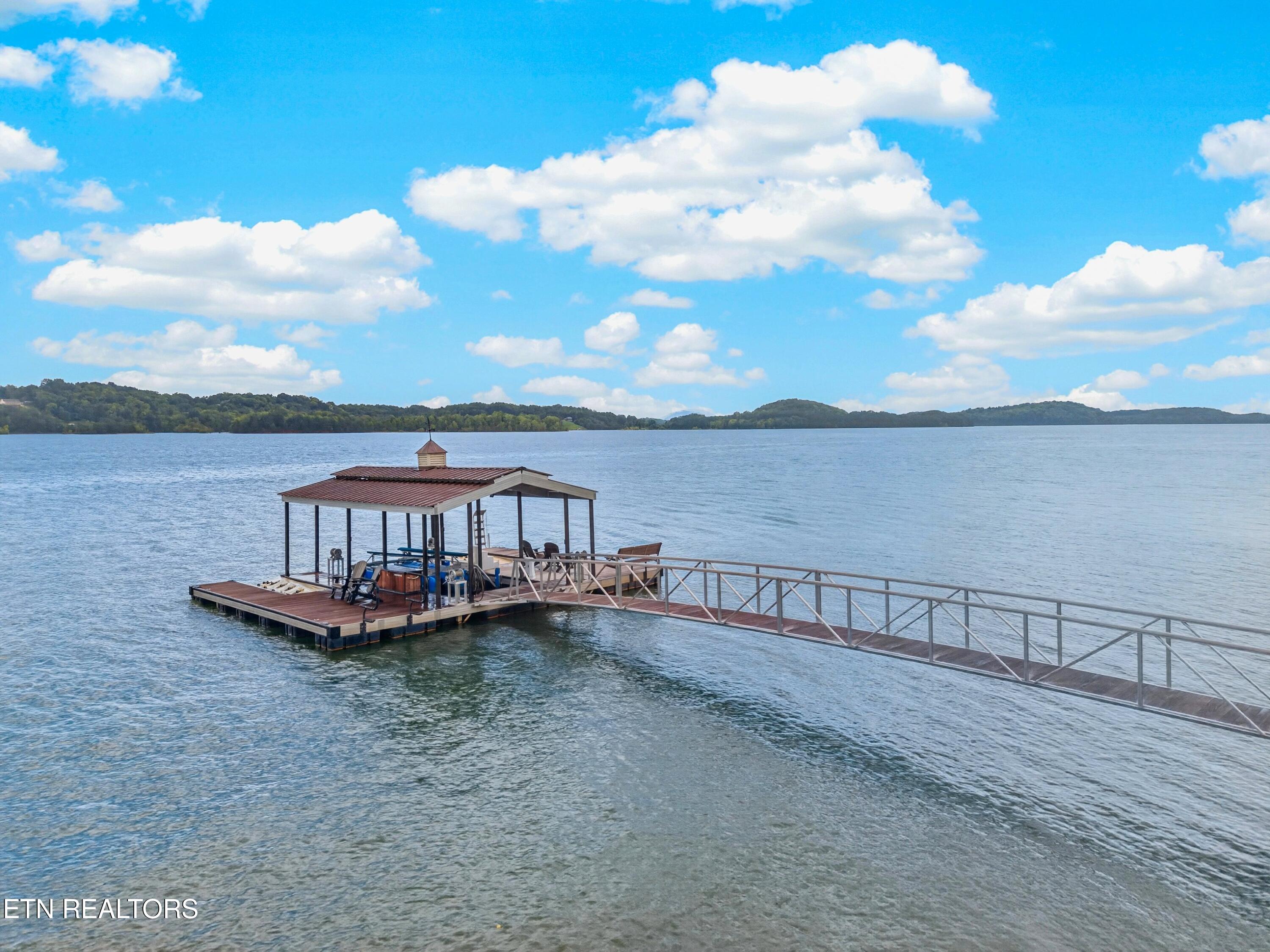 468 Trotline Road Dandridge TN 37725