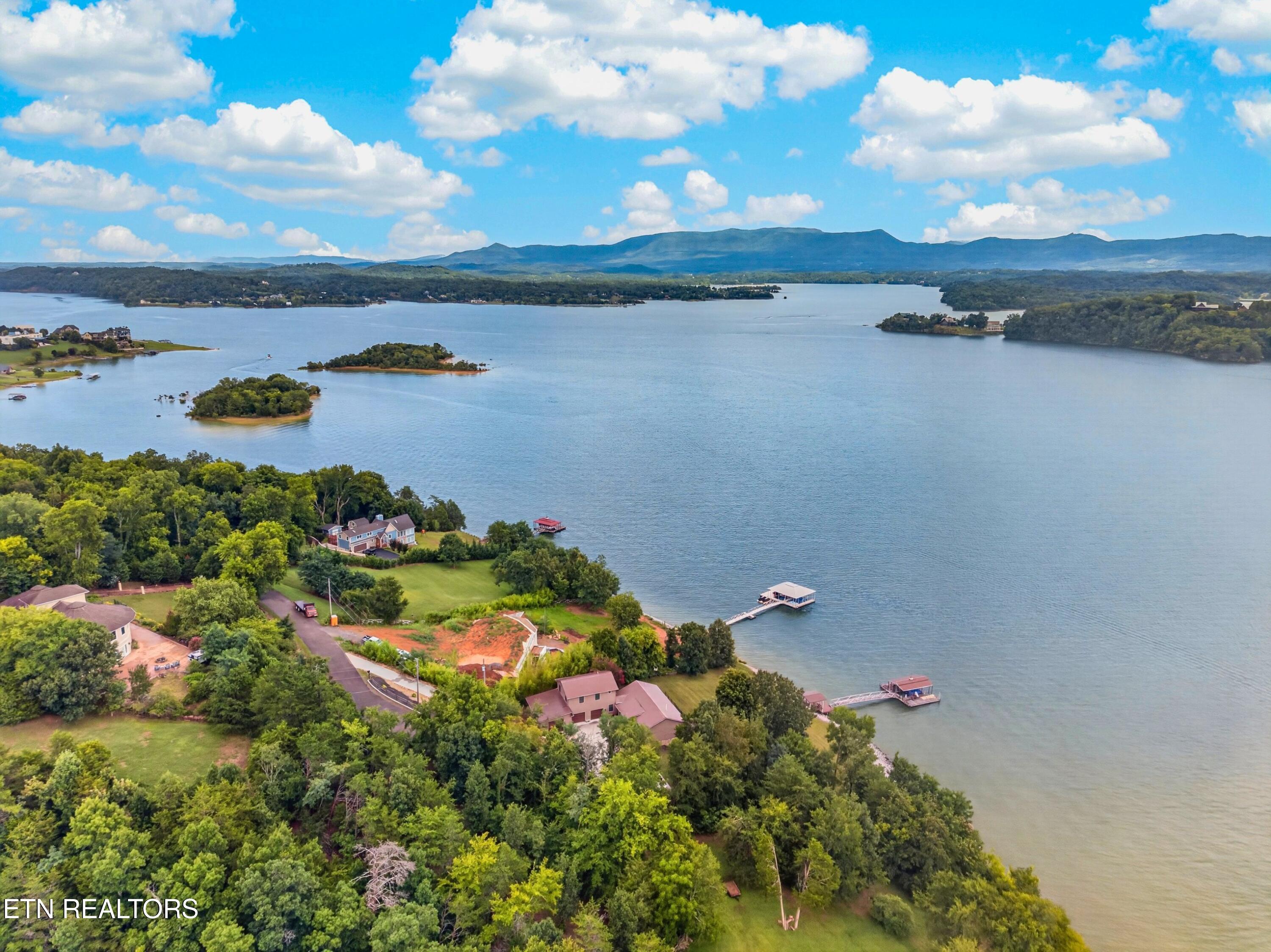 468 Trotline Road Dandridge TN 37725