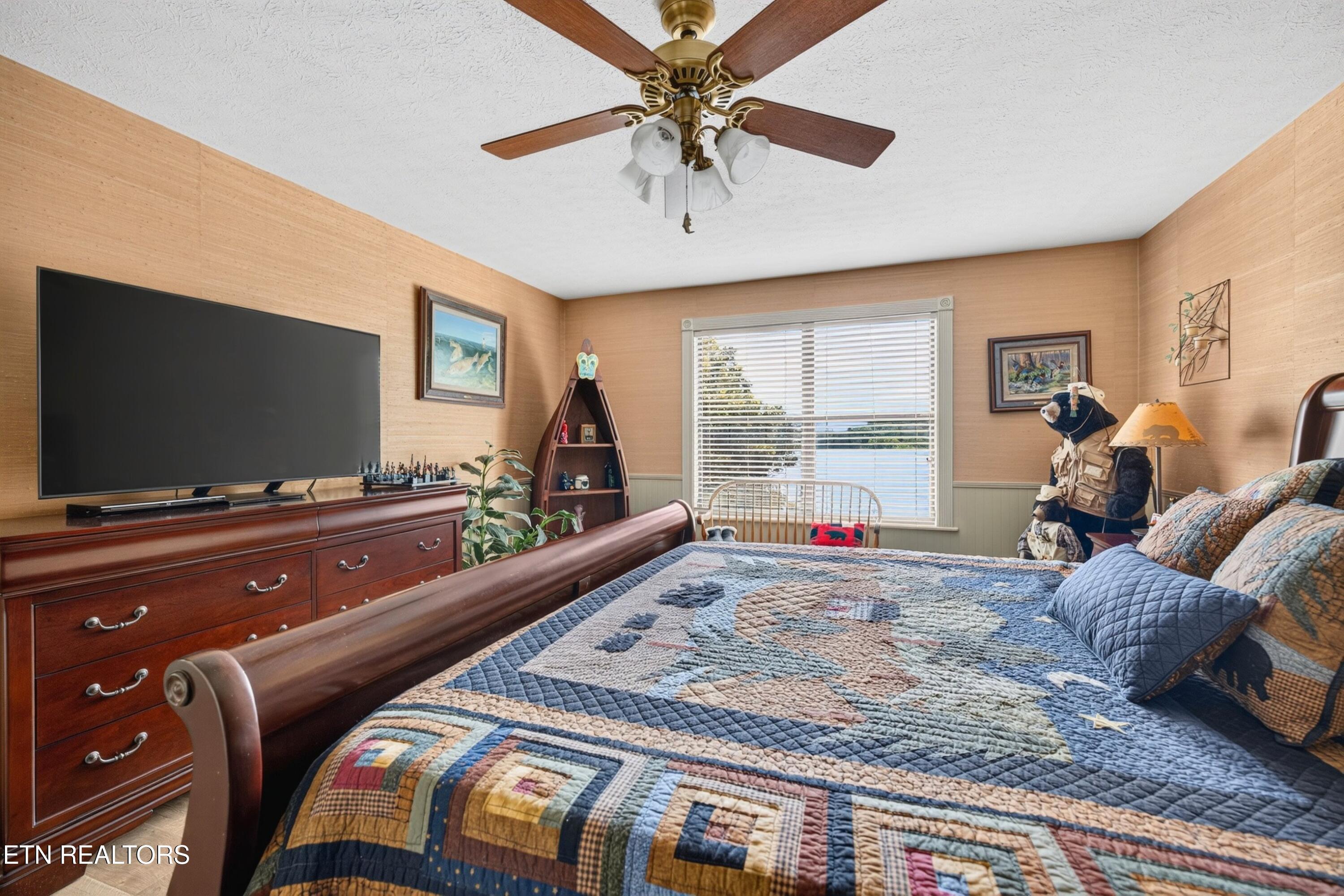 468 Trotline Road Dandridge TN 37725