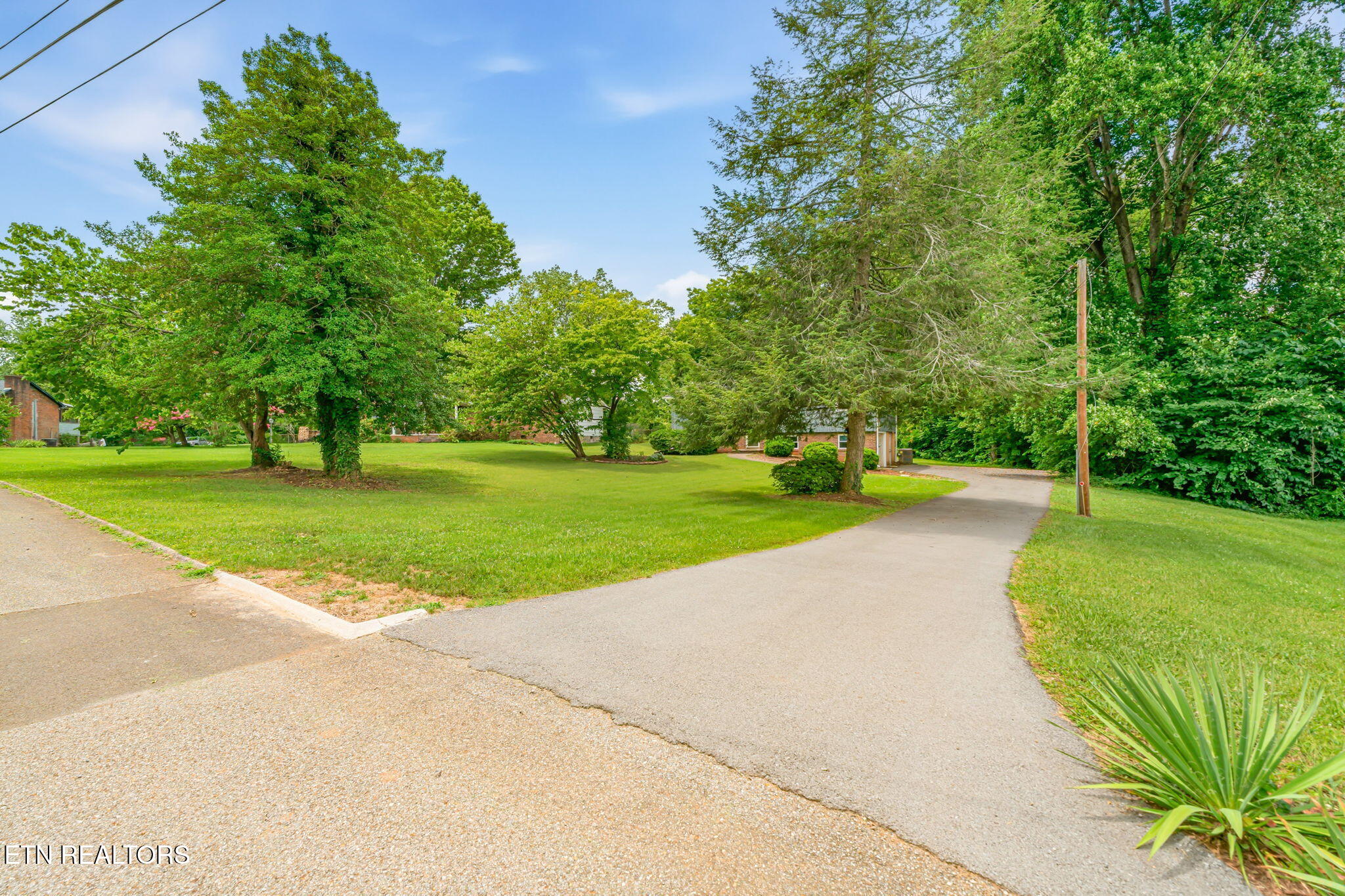 8301 Hunterhill Drive Knoxville TN 37923