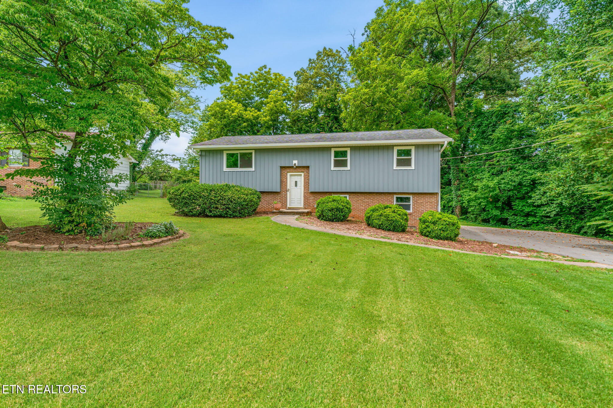 8301 Hunterhill Drive Knoxville TN 37923