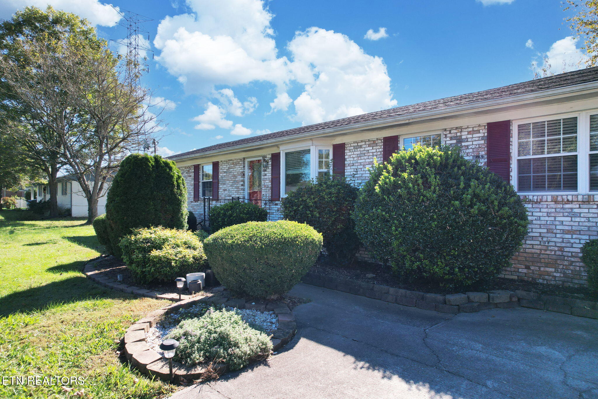 5920 Meadowland Drive Knoxville TN 37924