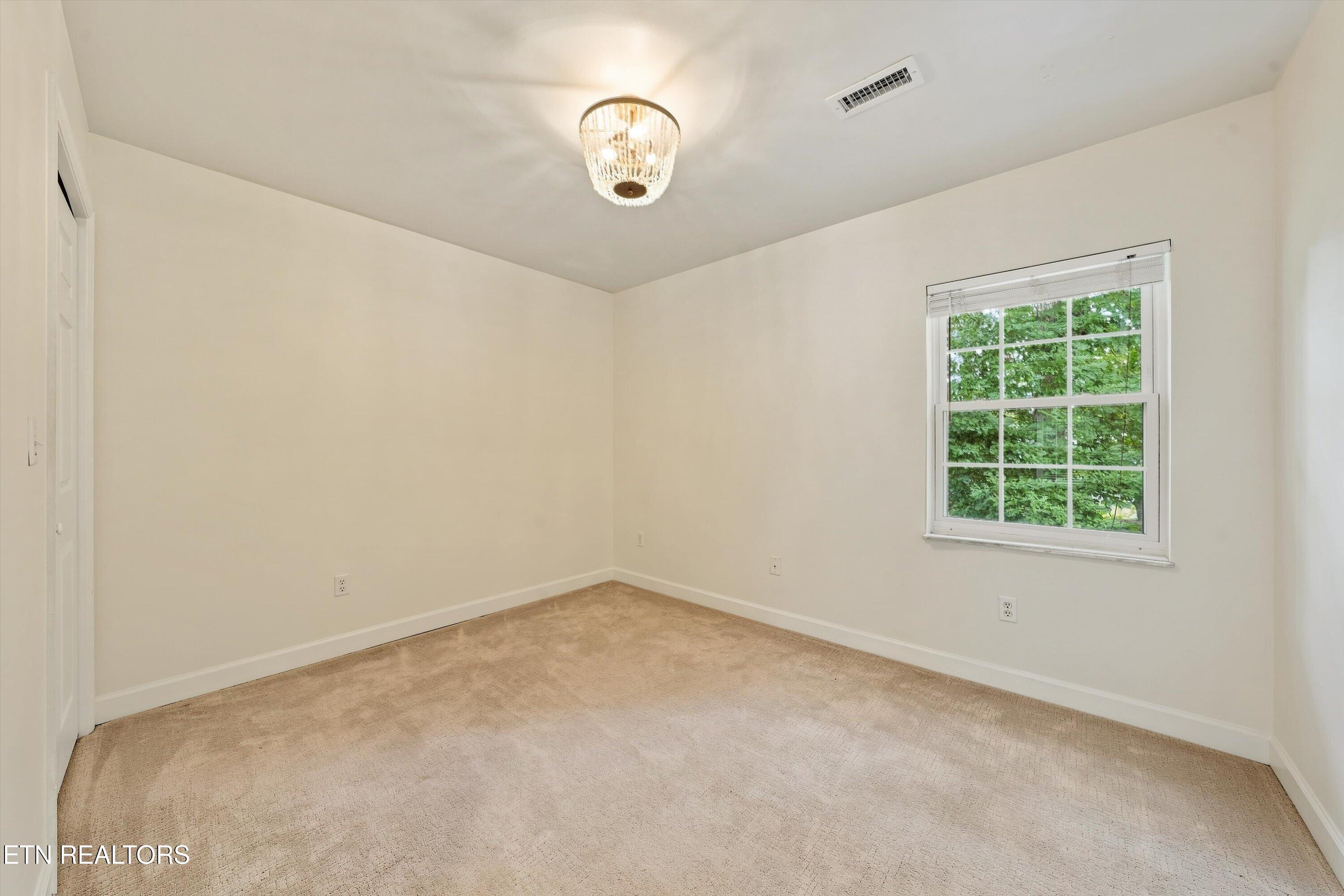 8409 Thornbury Court Knoxville TN 37919