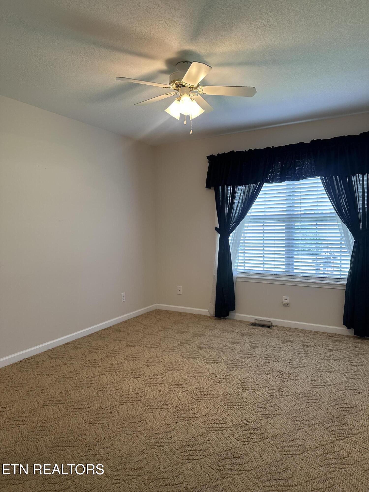 264 Cypress Lane Jacksboro TN 37757