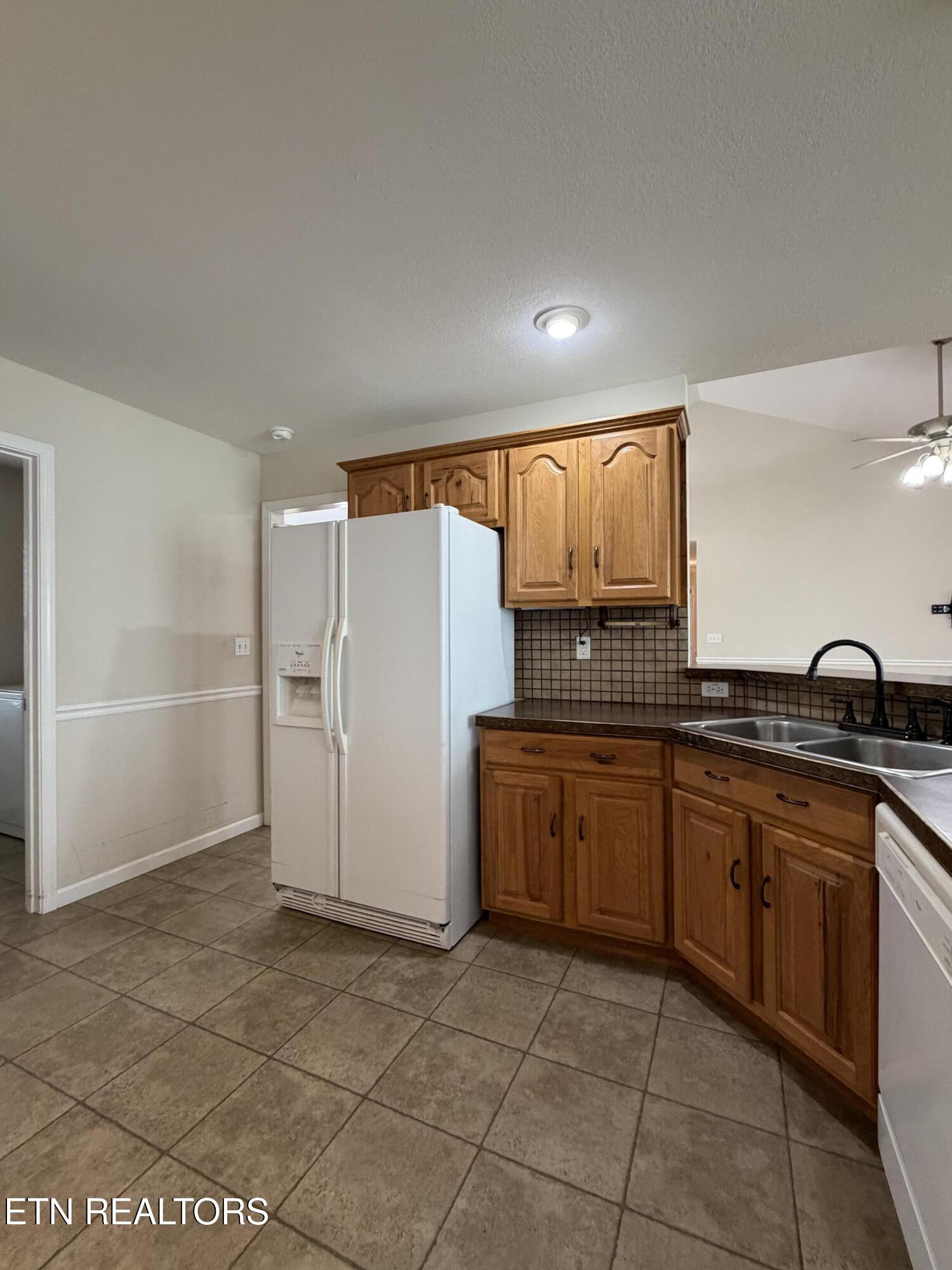 264 Cypress Lane Jacksboro TN 37757