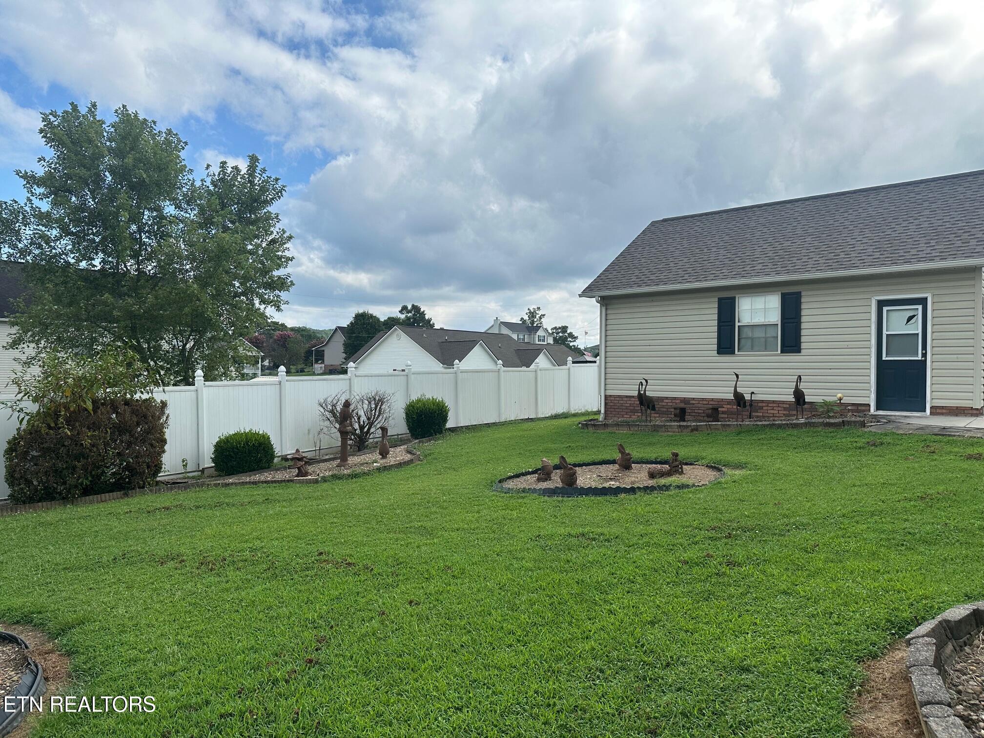 264 Cypress Lane Jacksboro TN 37757