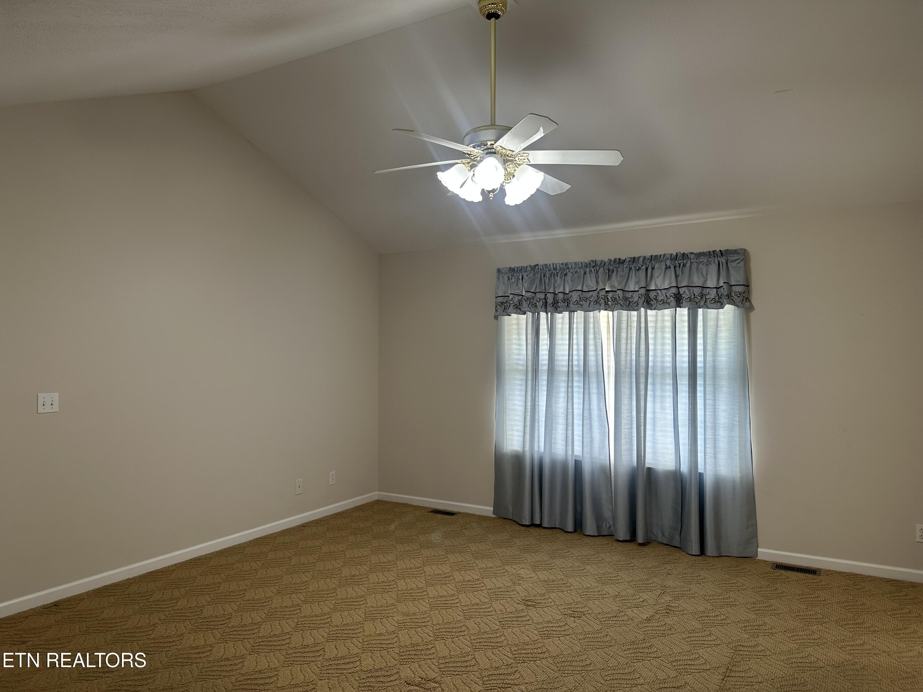 264 Cypress Lane Jacksboro TN 37757