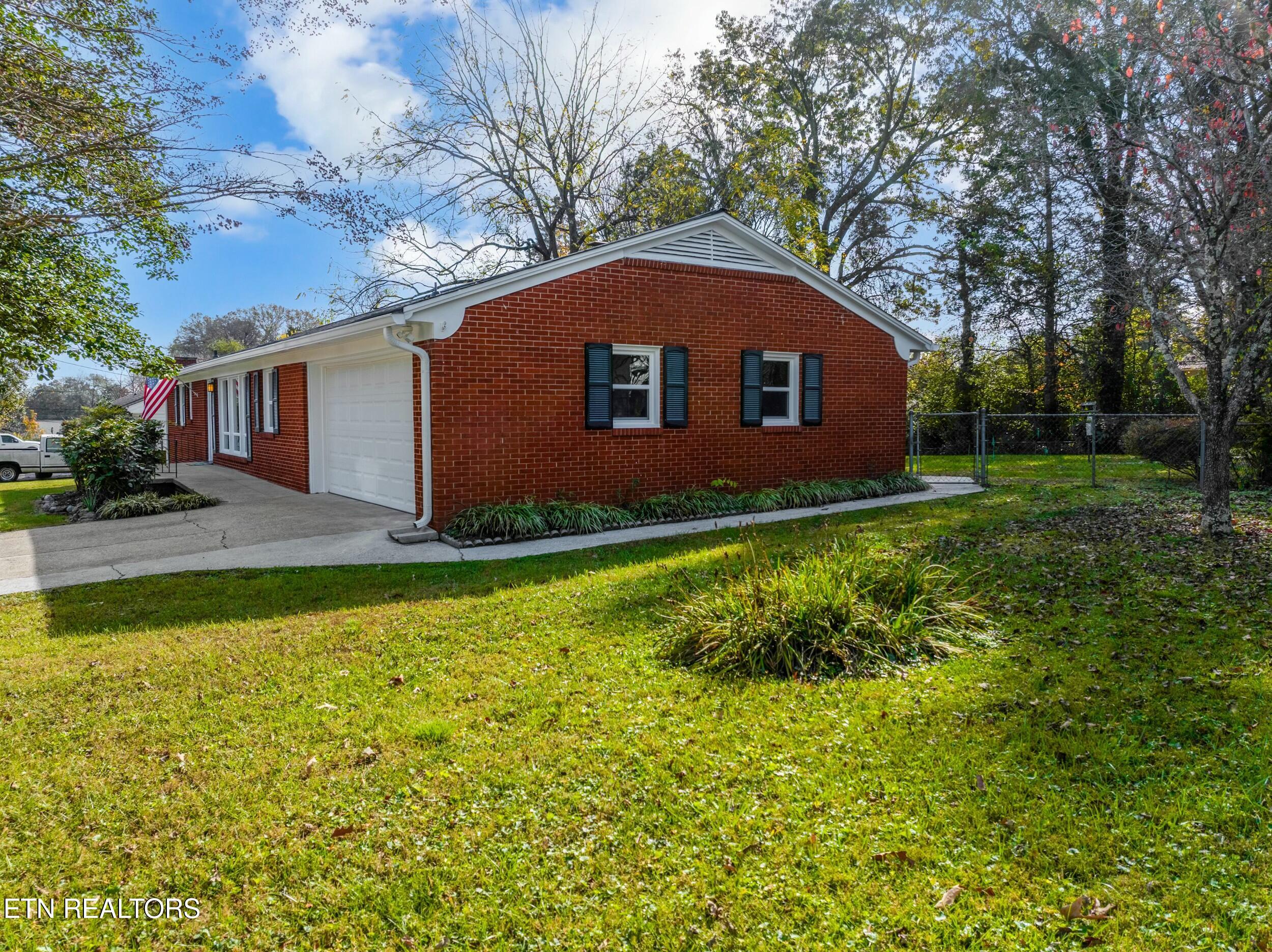 4313 Landon Drive Knoxville TN 37921