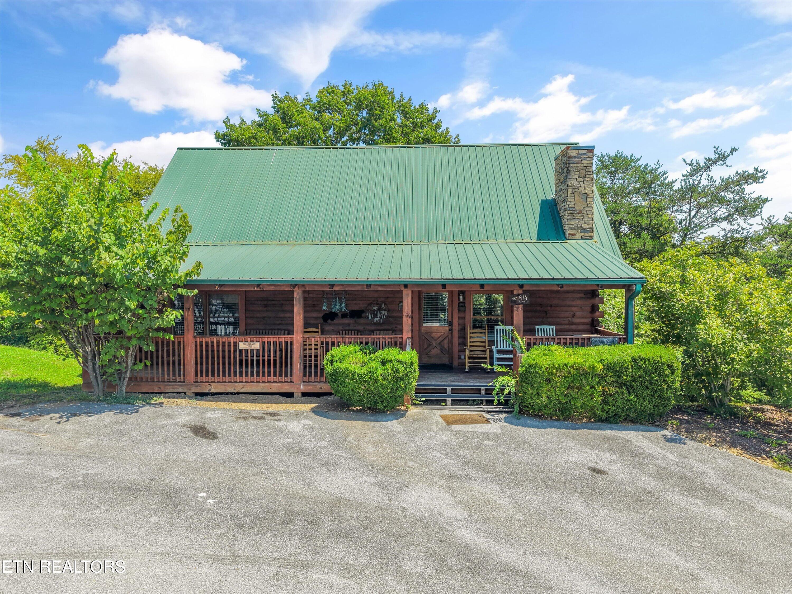 3208 White Falcon Way Pigeon Forge TN 37863