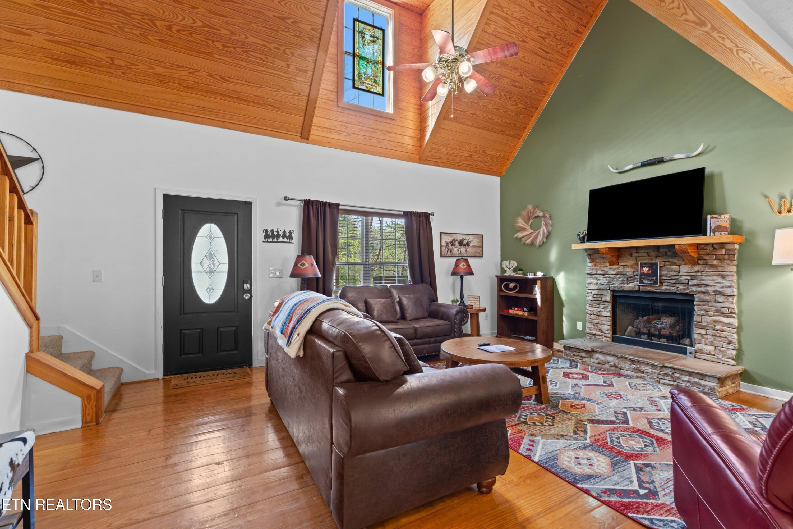 2129 Duck Pond Lane Sevierville TN 37876