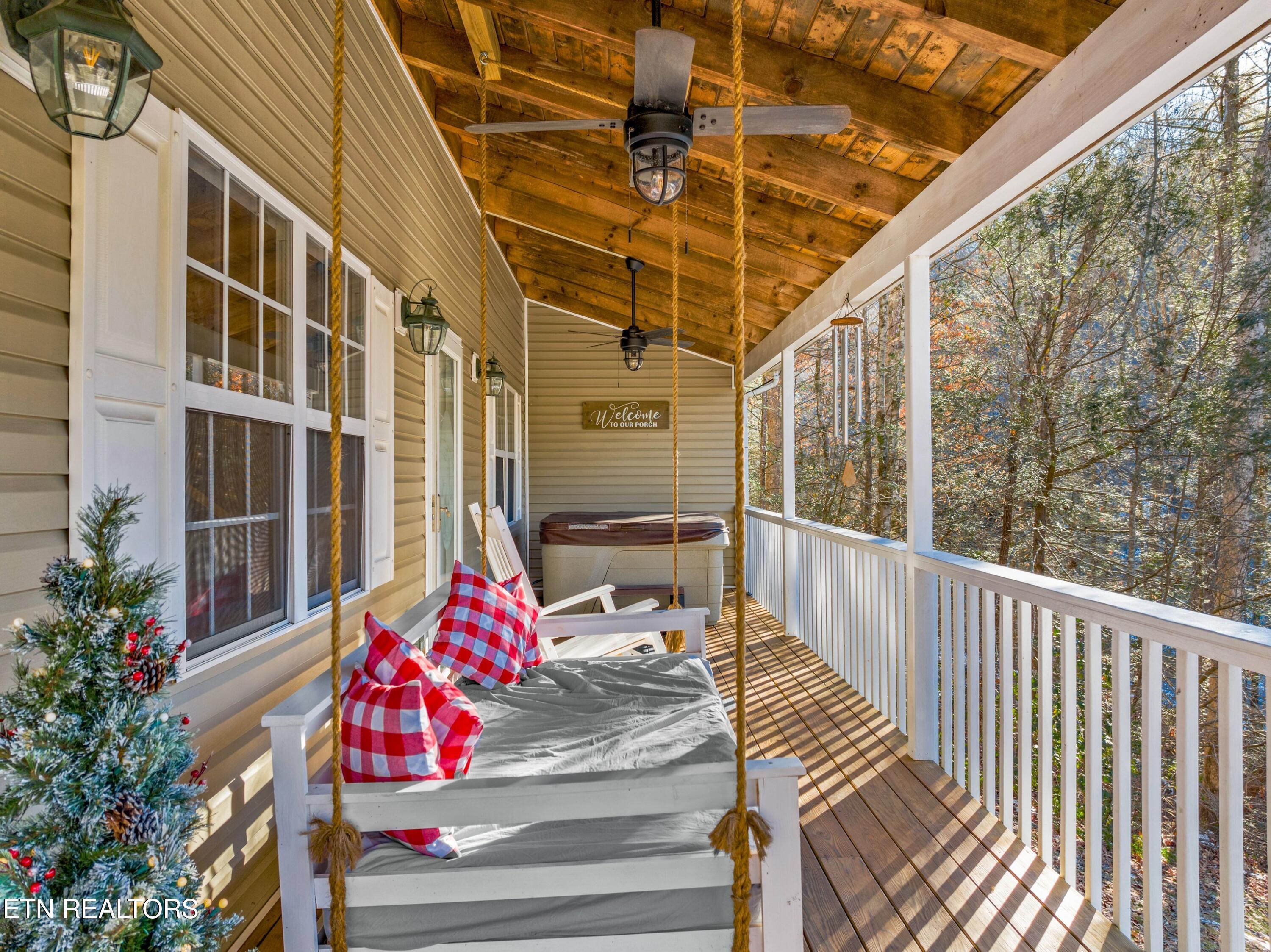 2129 Duck Pond Lane Sevierville TN 37876