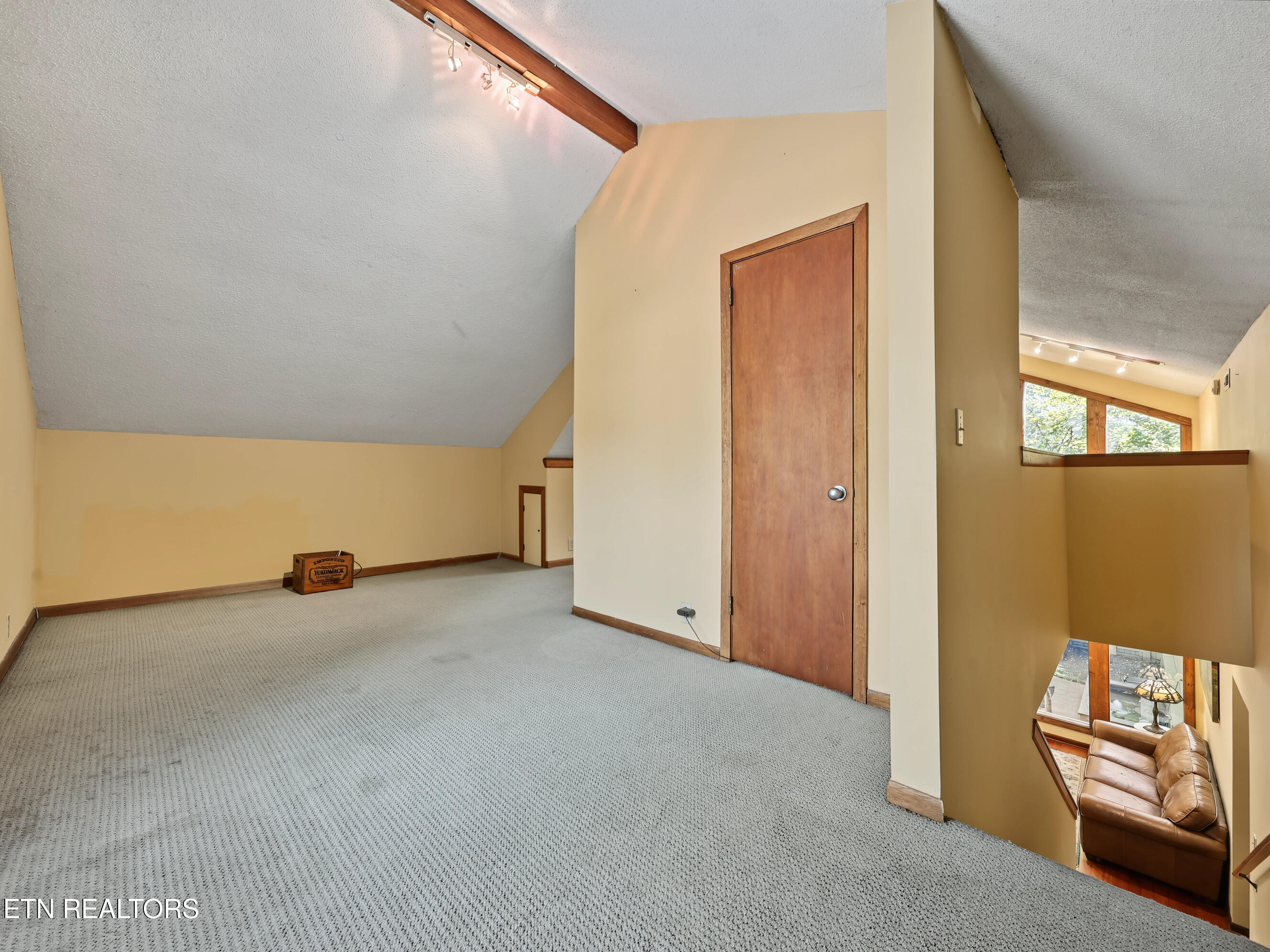 137 Chamberlain Boulevard Knoxville TN 37920