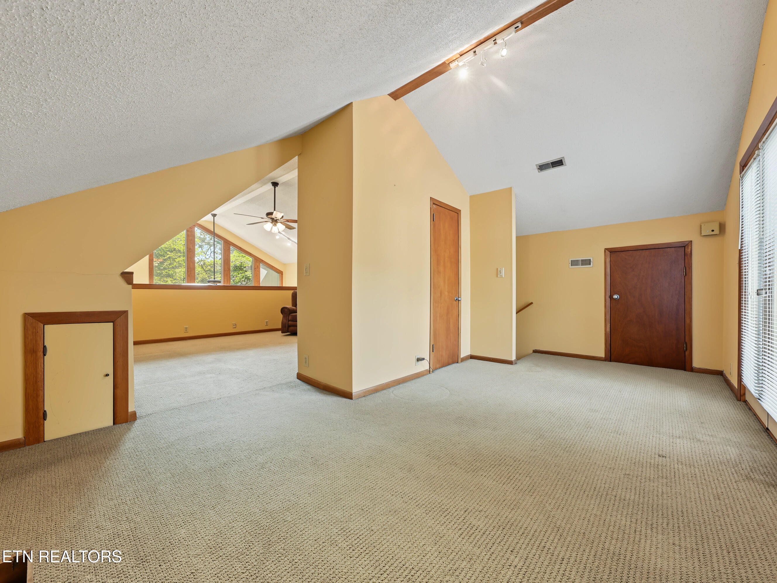 137 Chamberlain Boulevard Knoxville TN 37920