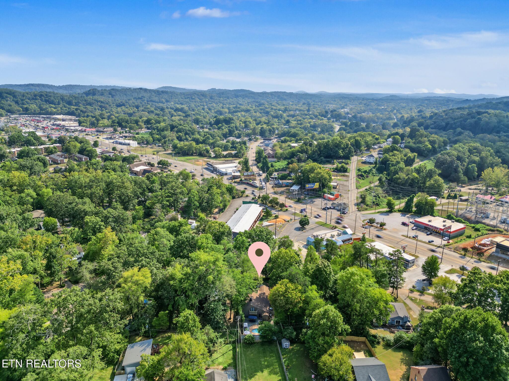 137 Chamberlain Boulevard Knoxville TN 37920