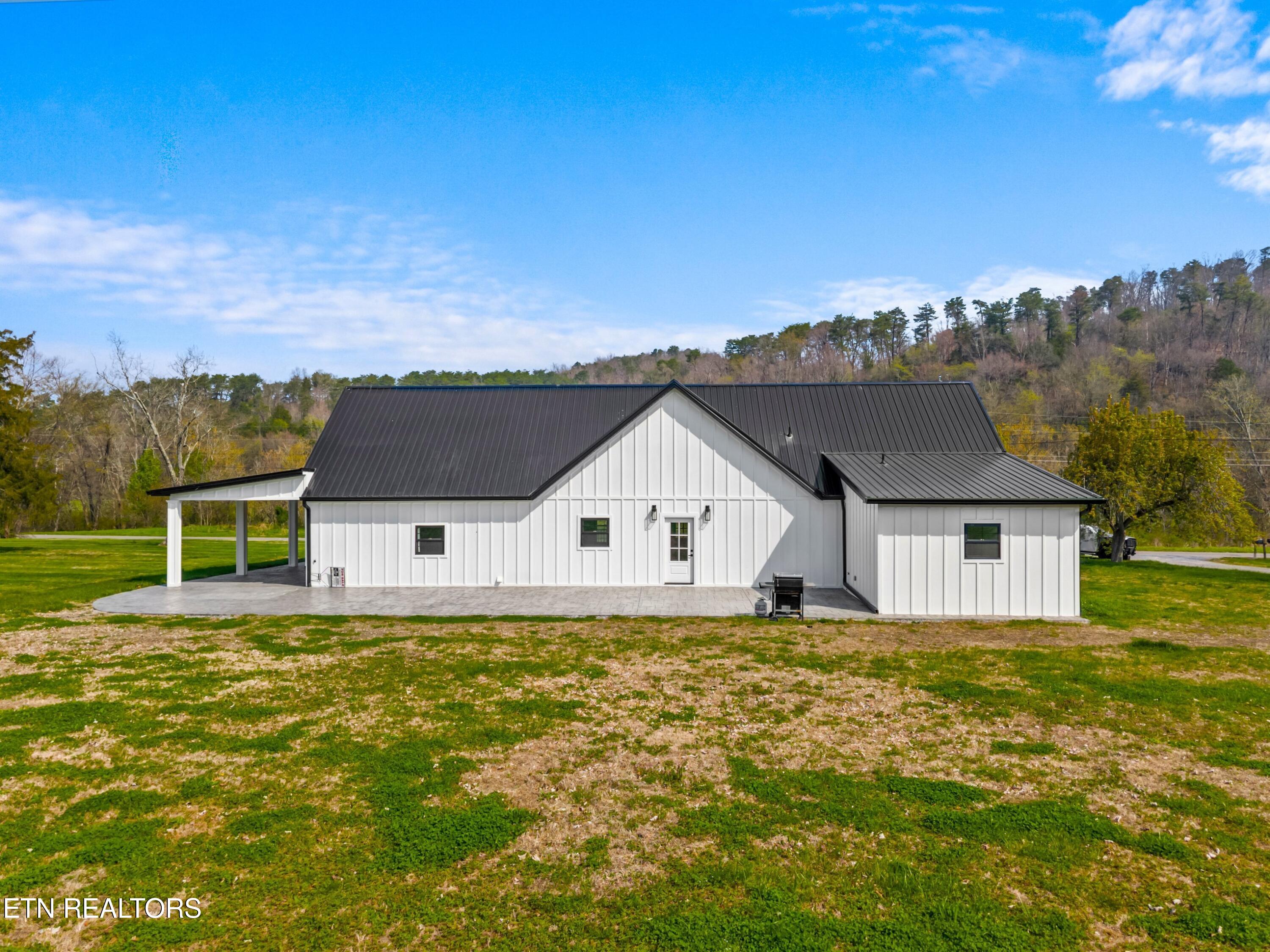 151 Clear Creek Road Newport TN 37821