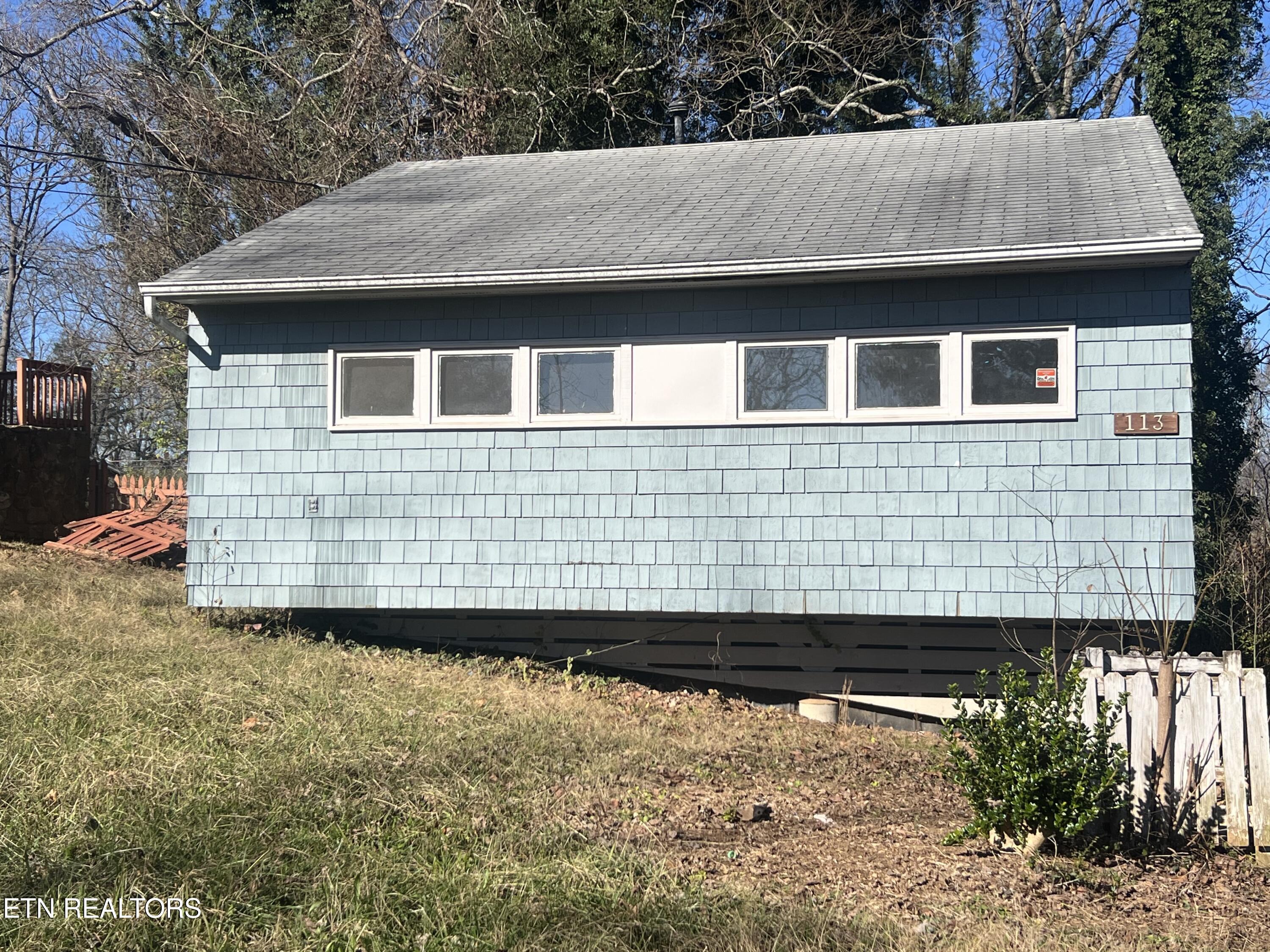 Oak Ridge TN, 113 S Walker Lane