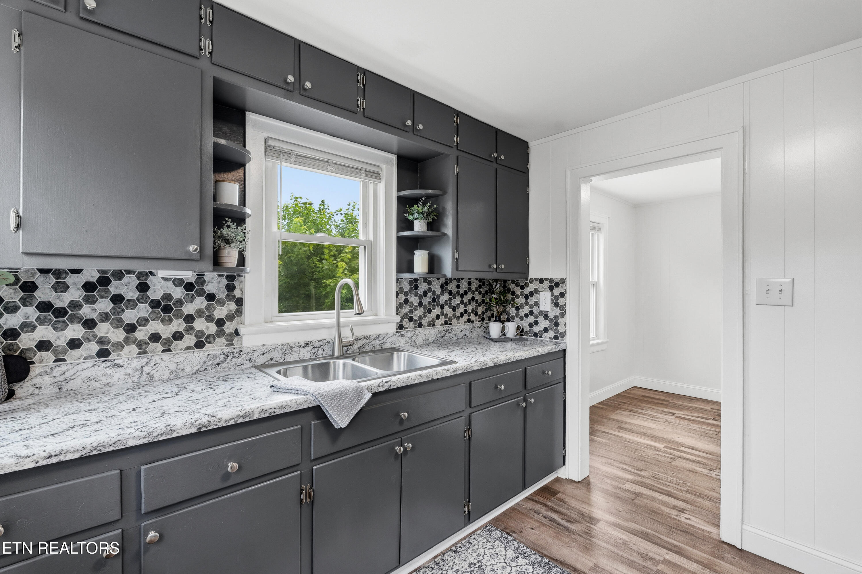 210 Juniper Avenue Alcoa TN 37701