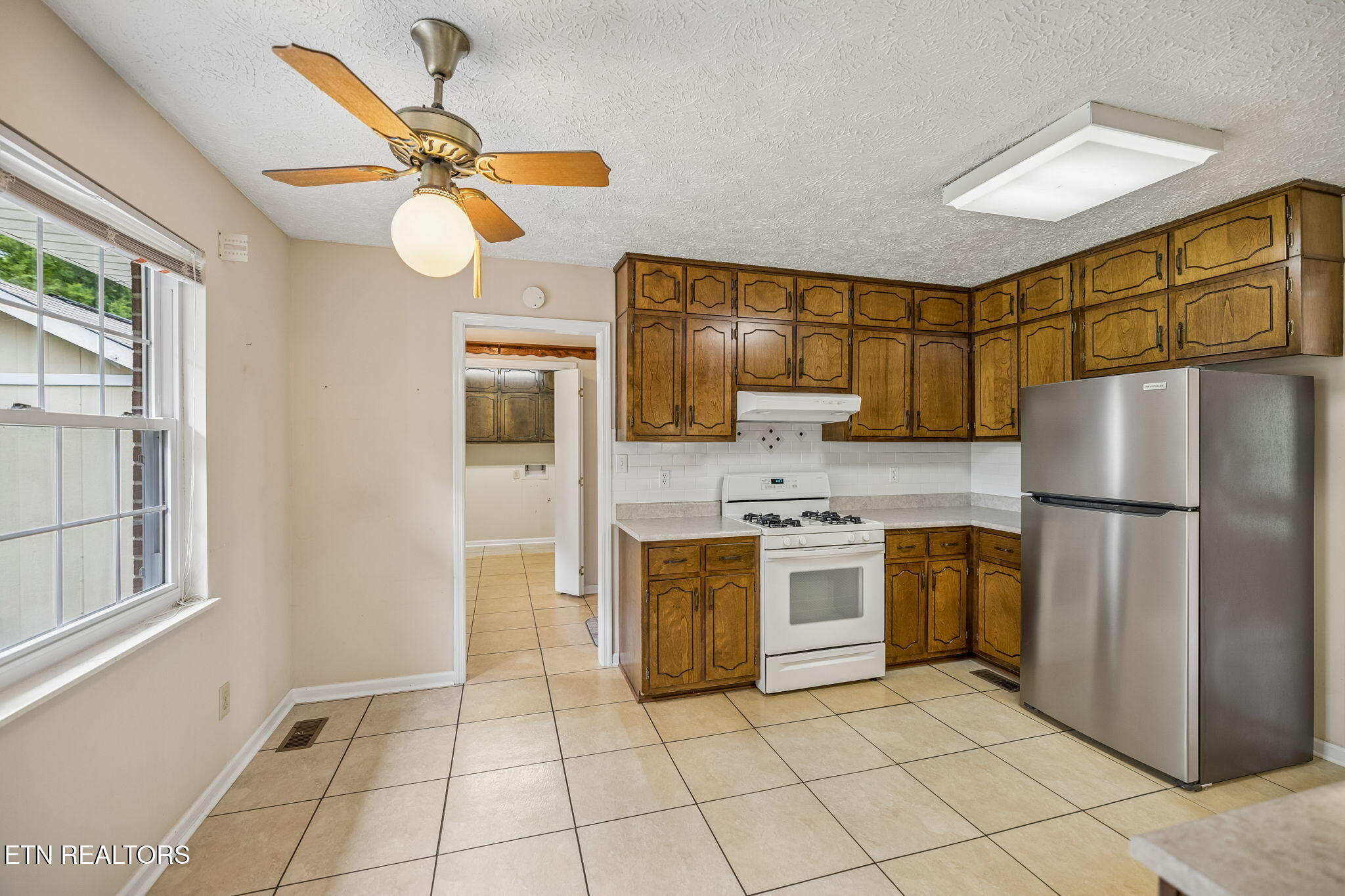 2117 S Belmont Drive Maryville TN 37804