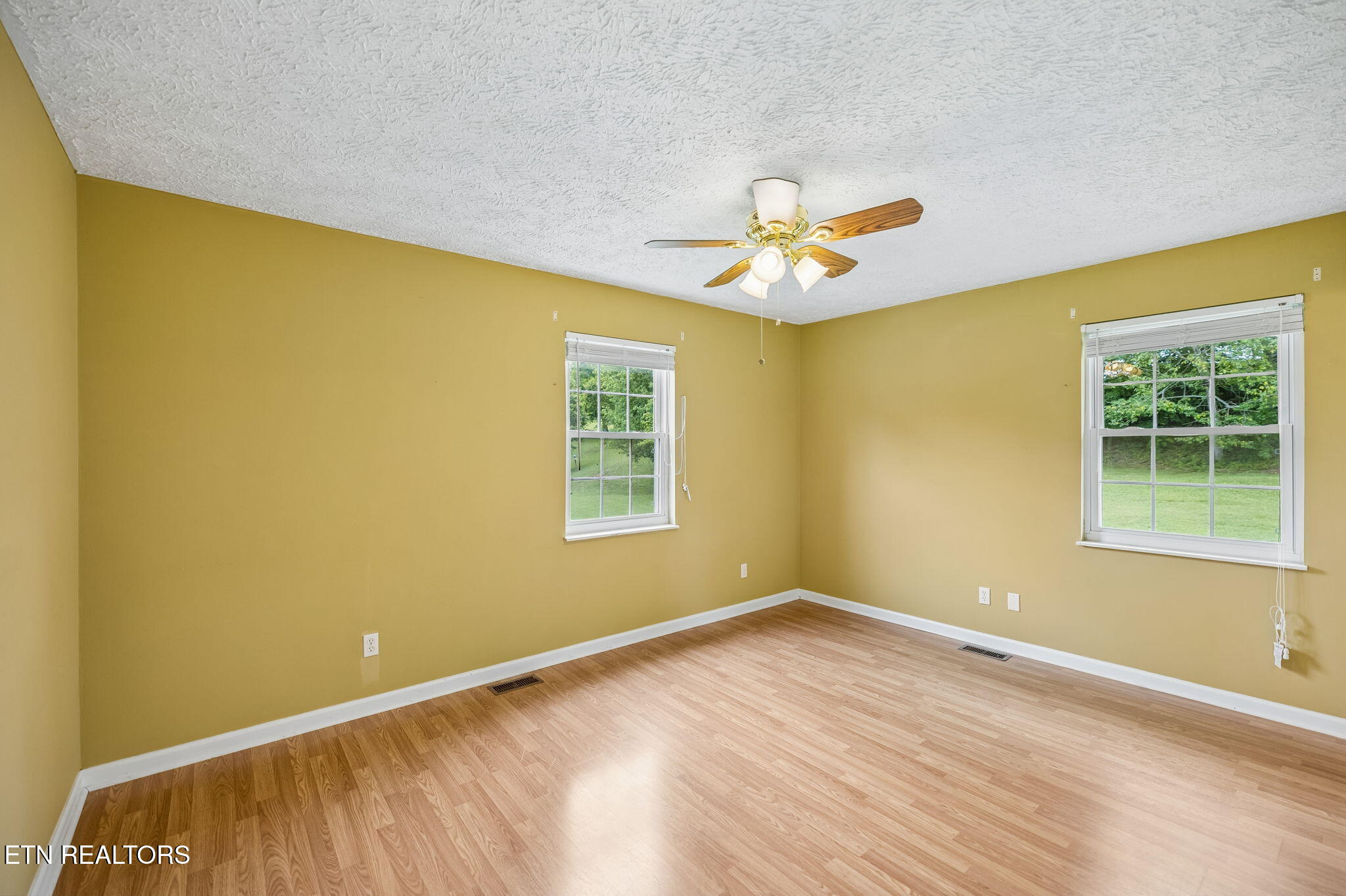 2117 S Belmont Drive Maryville TN 37804