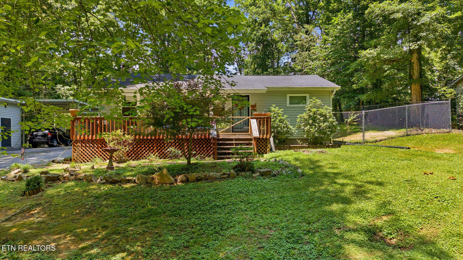 2537 Shaler Lane Knoxville TN 37920