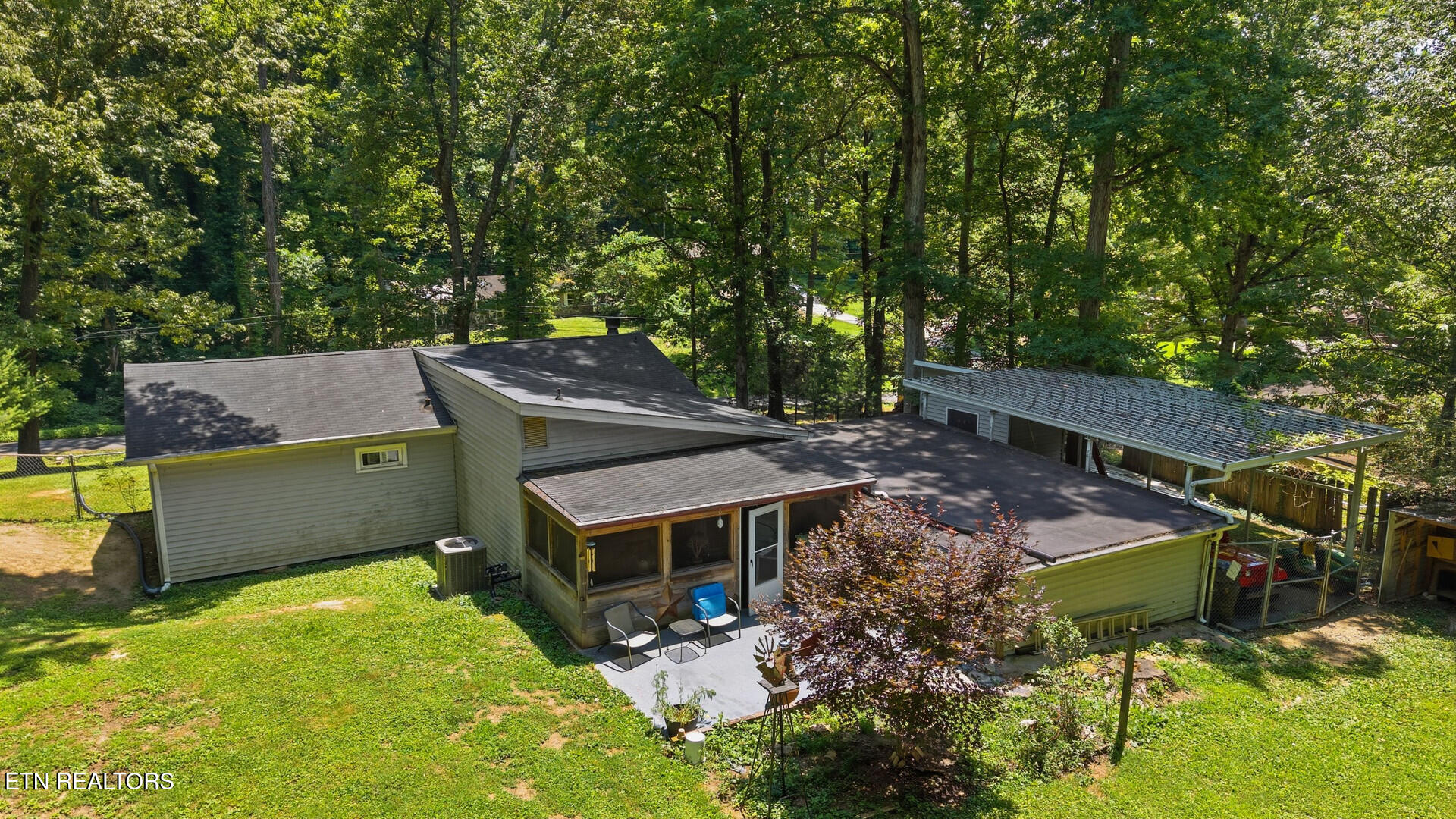2537 Shaler Lane Knoxville TN 37920