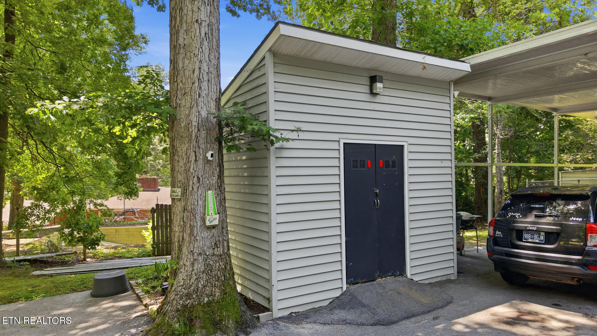 2537 Shaler Lane Knoxville TN 37920