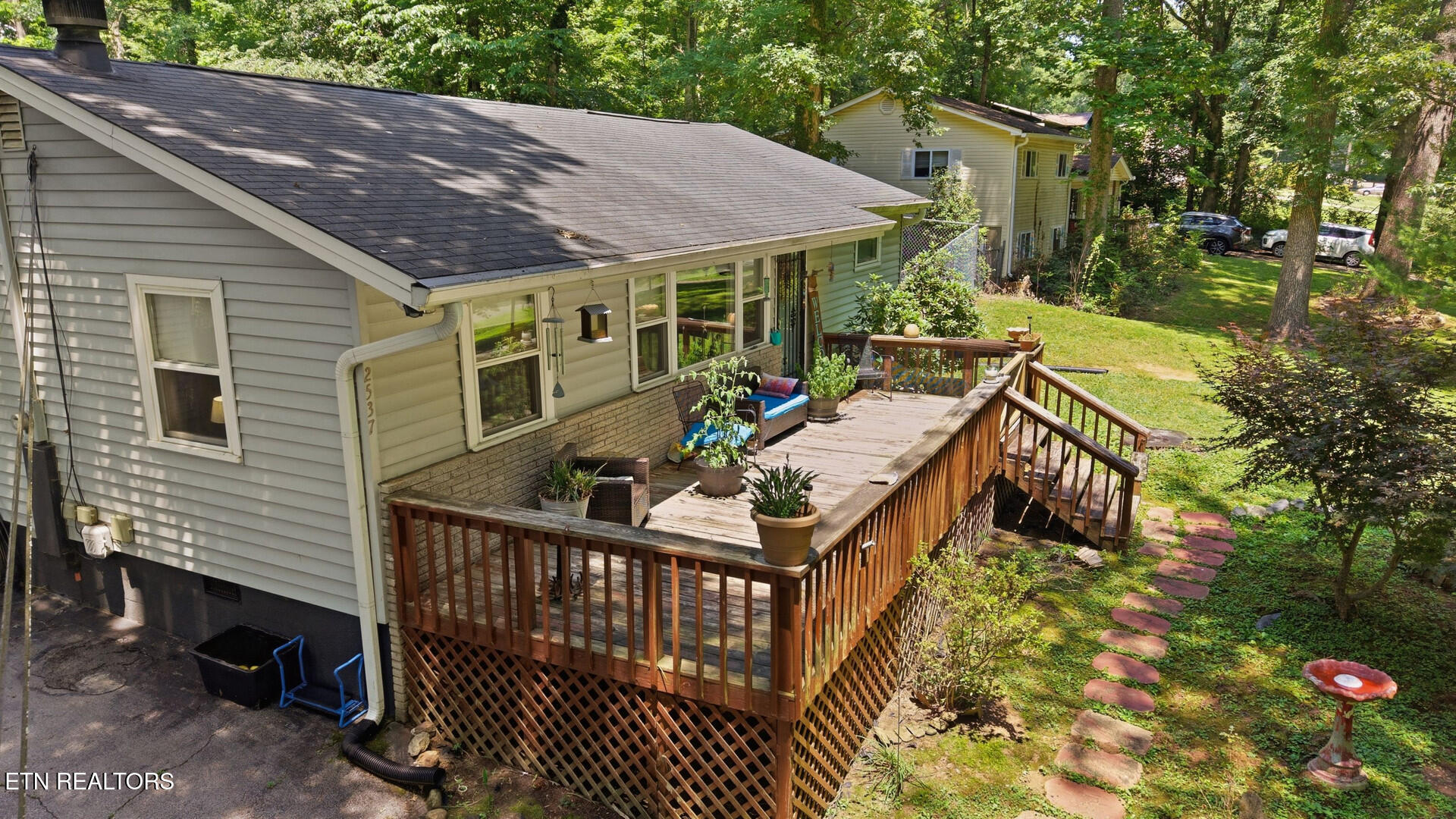 2537 Shaler Lane Knoxville TN 37920