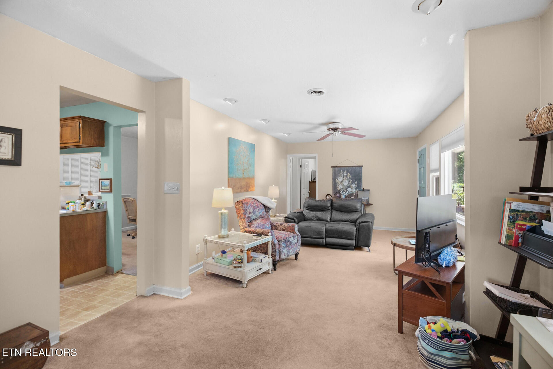 2537 Shaler Lane Knoxville TN 37920