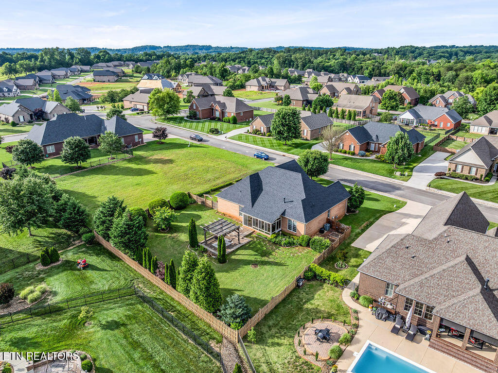 346 E Port Drive Lenoir City TN 37772