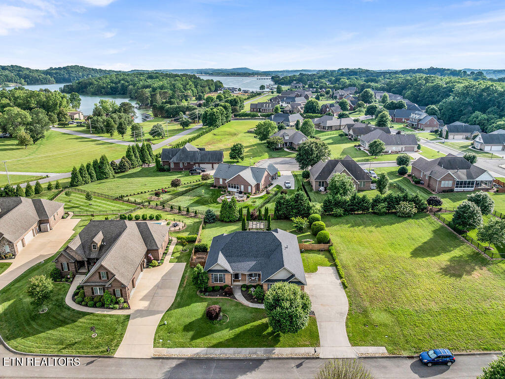 346 E Port Drive Lenoir City TN 37772