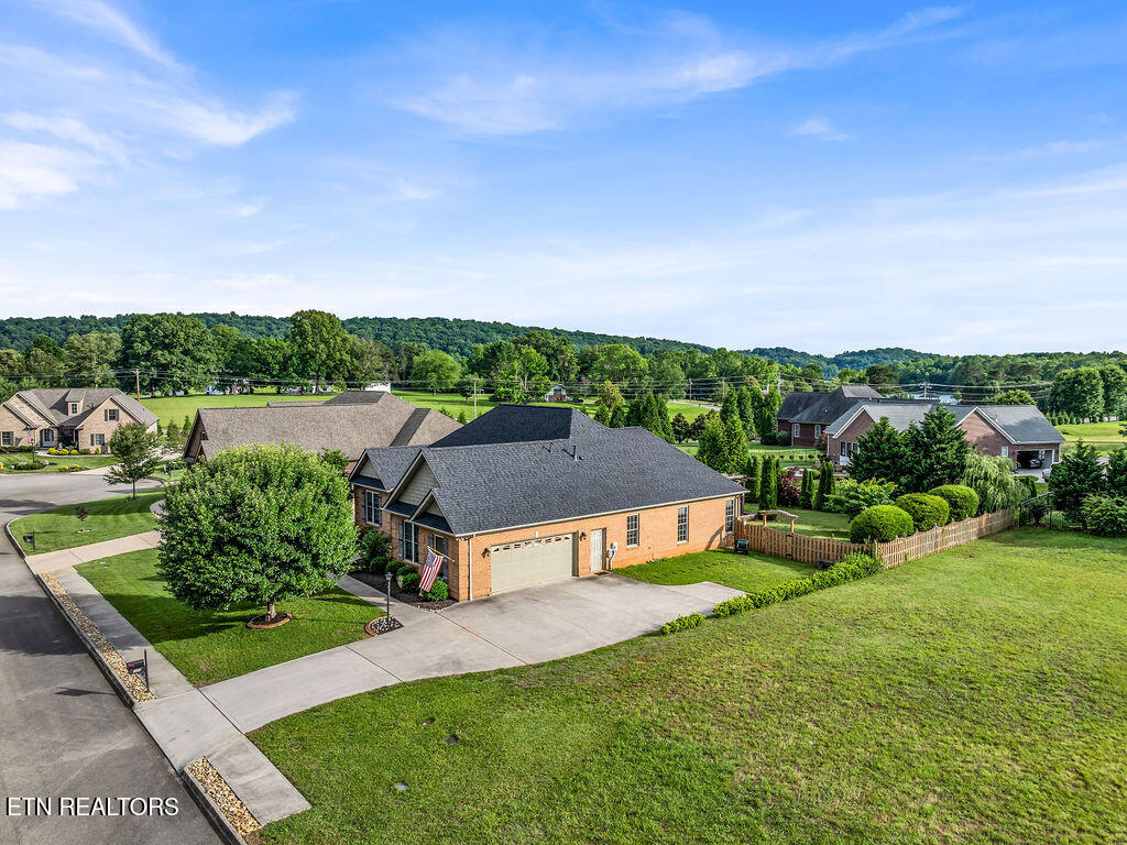 346 E Port Drive Lenoir City TN 37772
