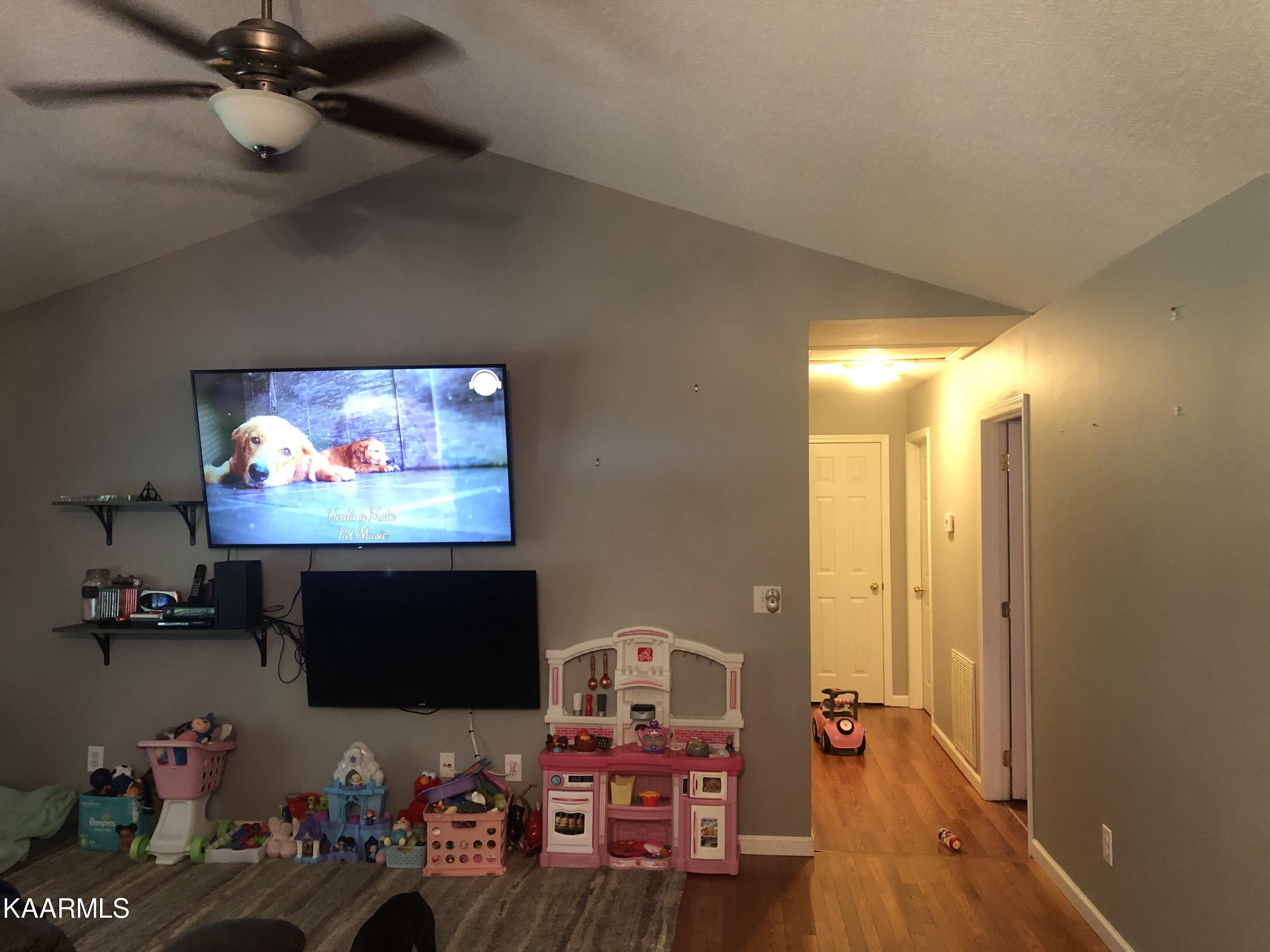 334 Howard Road Loudon TN 37774